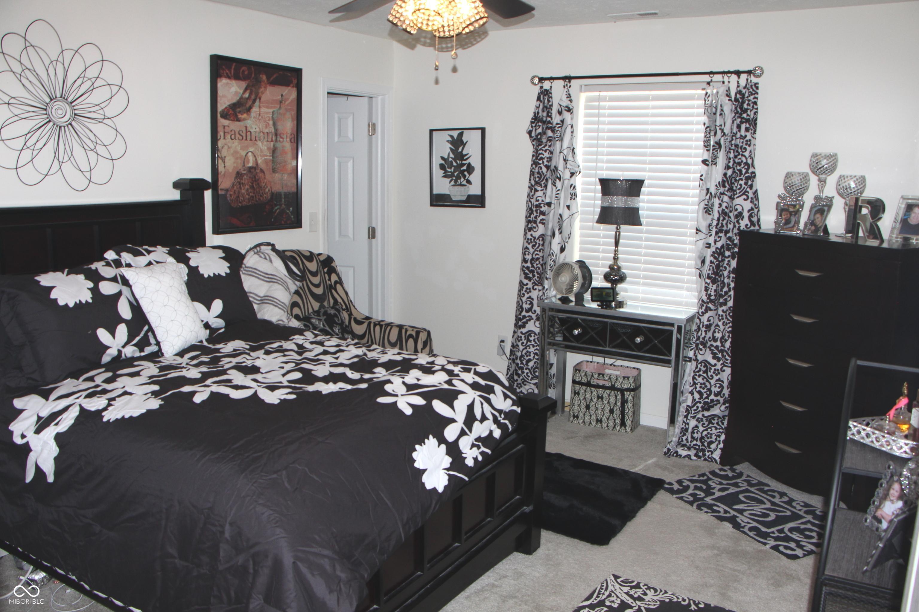 Photo #36