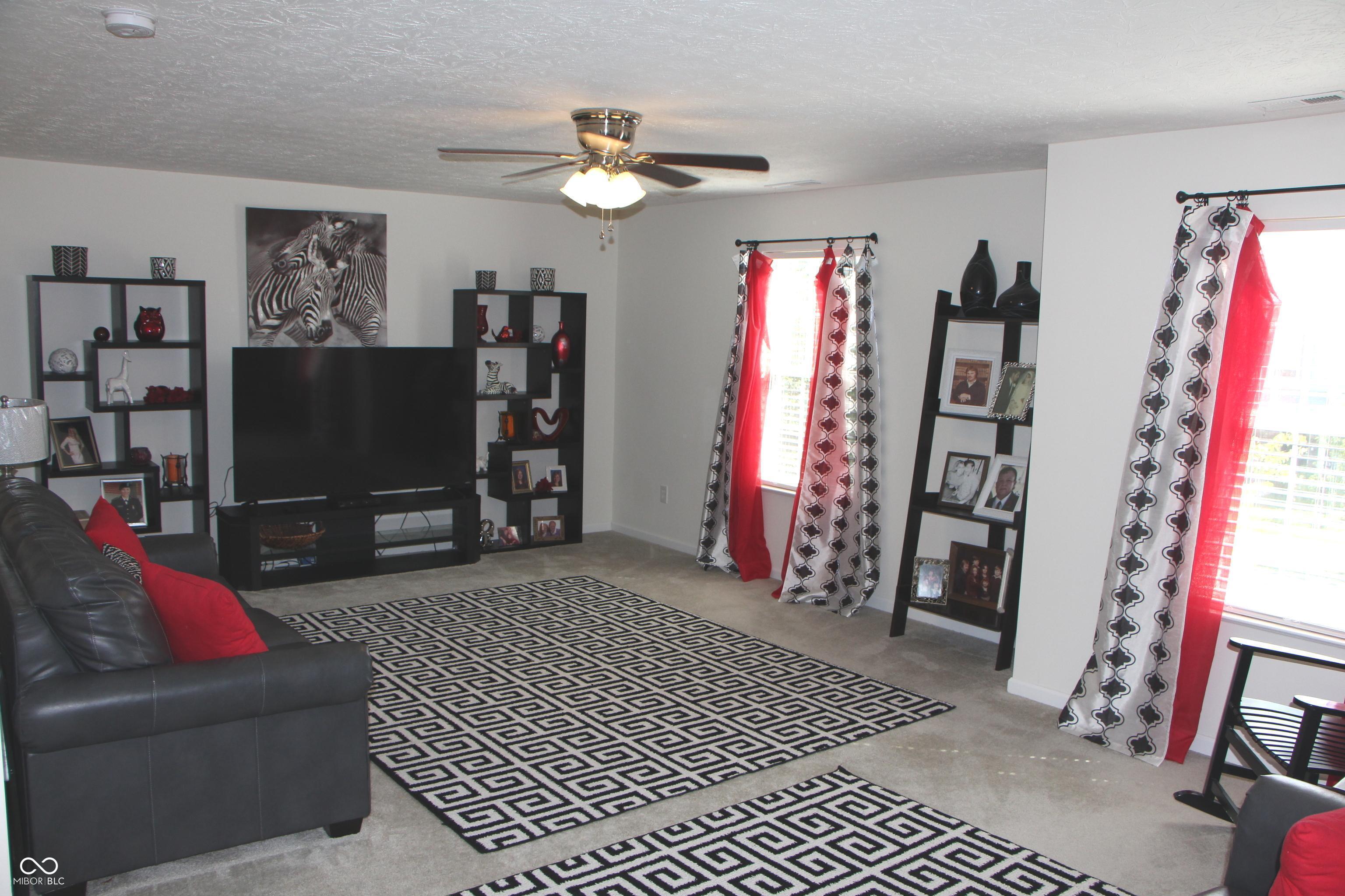 Photo #28