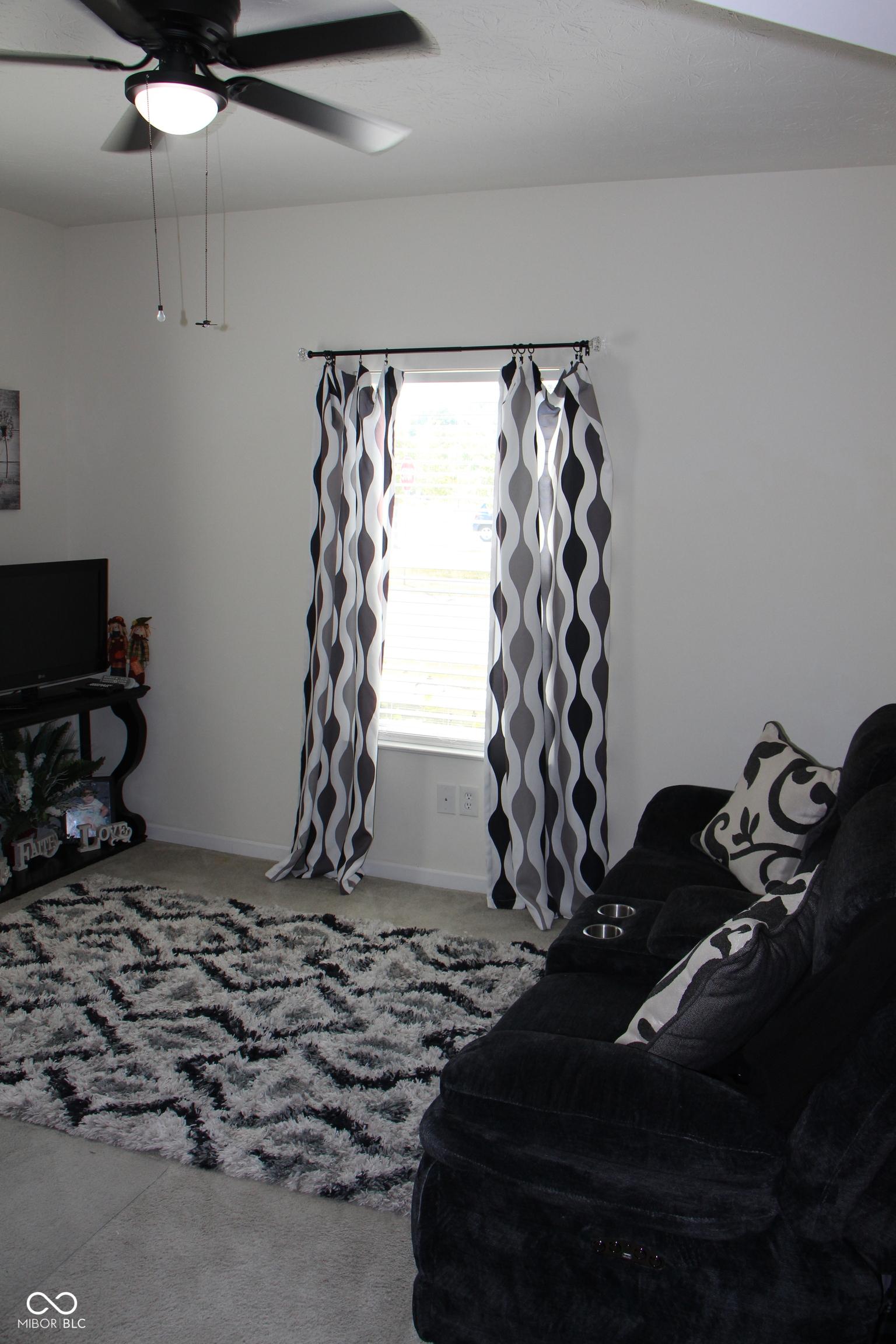 Photo #17