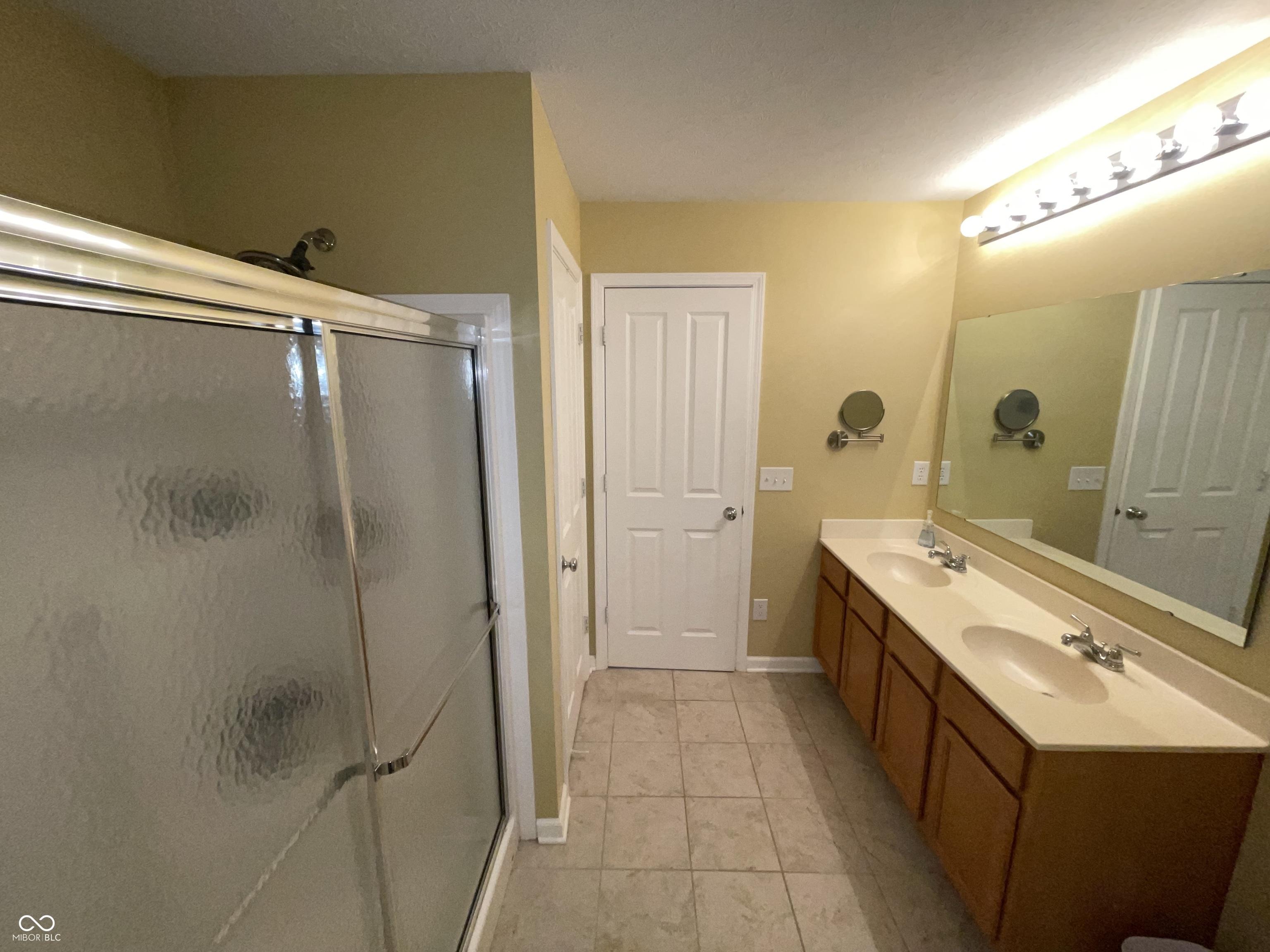 Photo #26