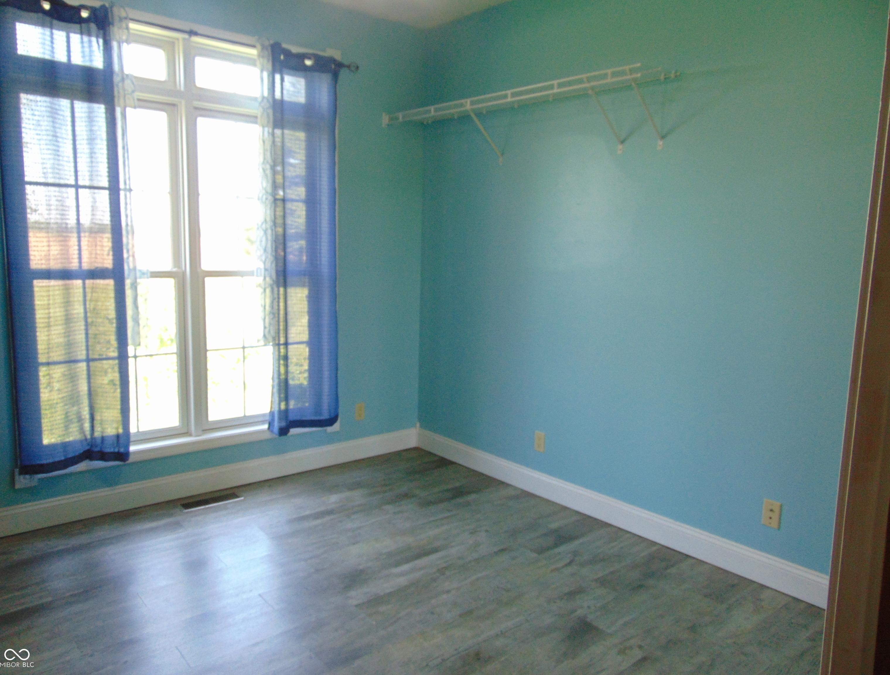 Photo #31