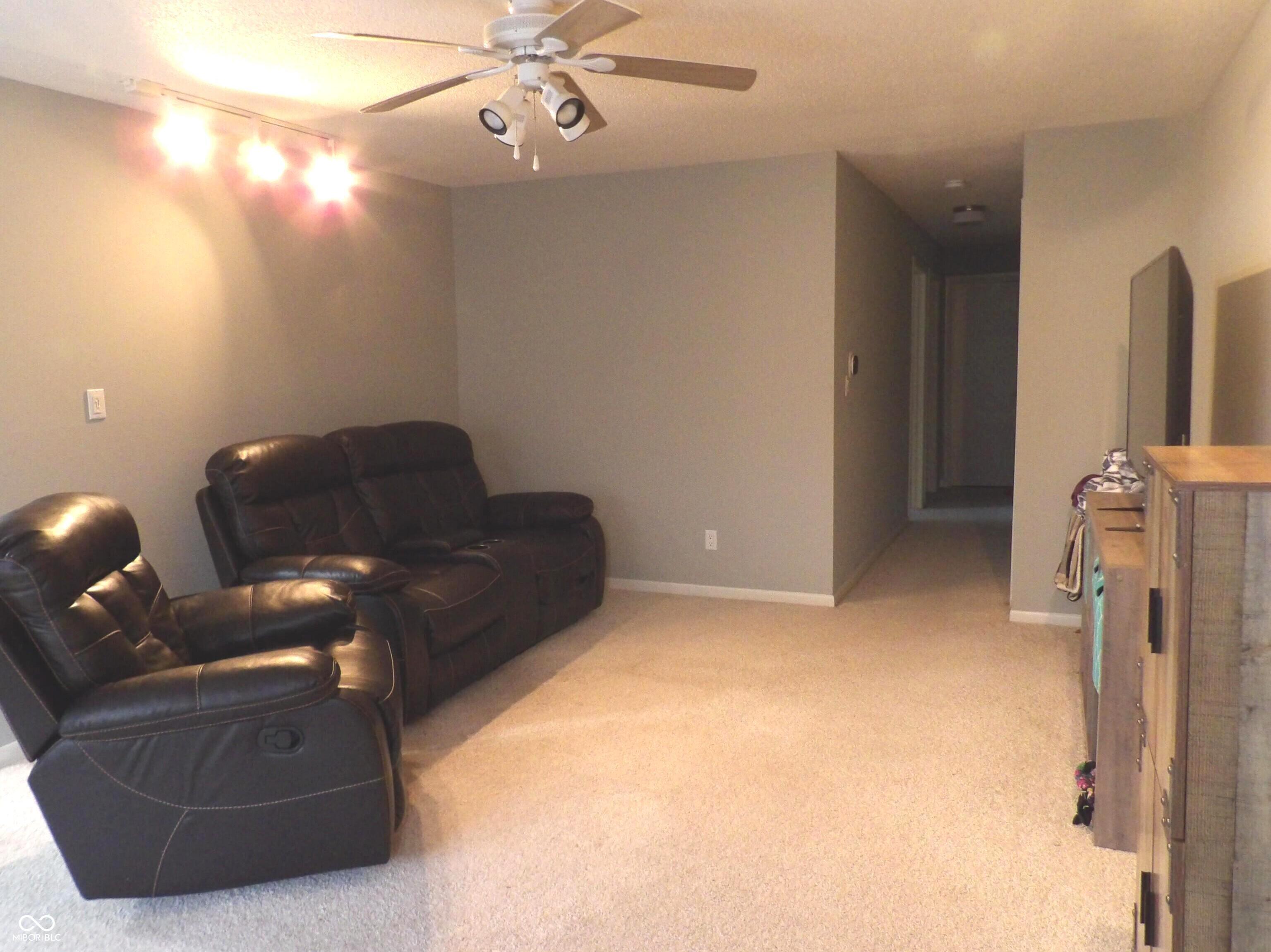 Photo #5