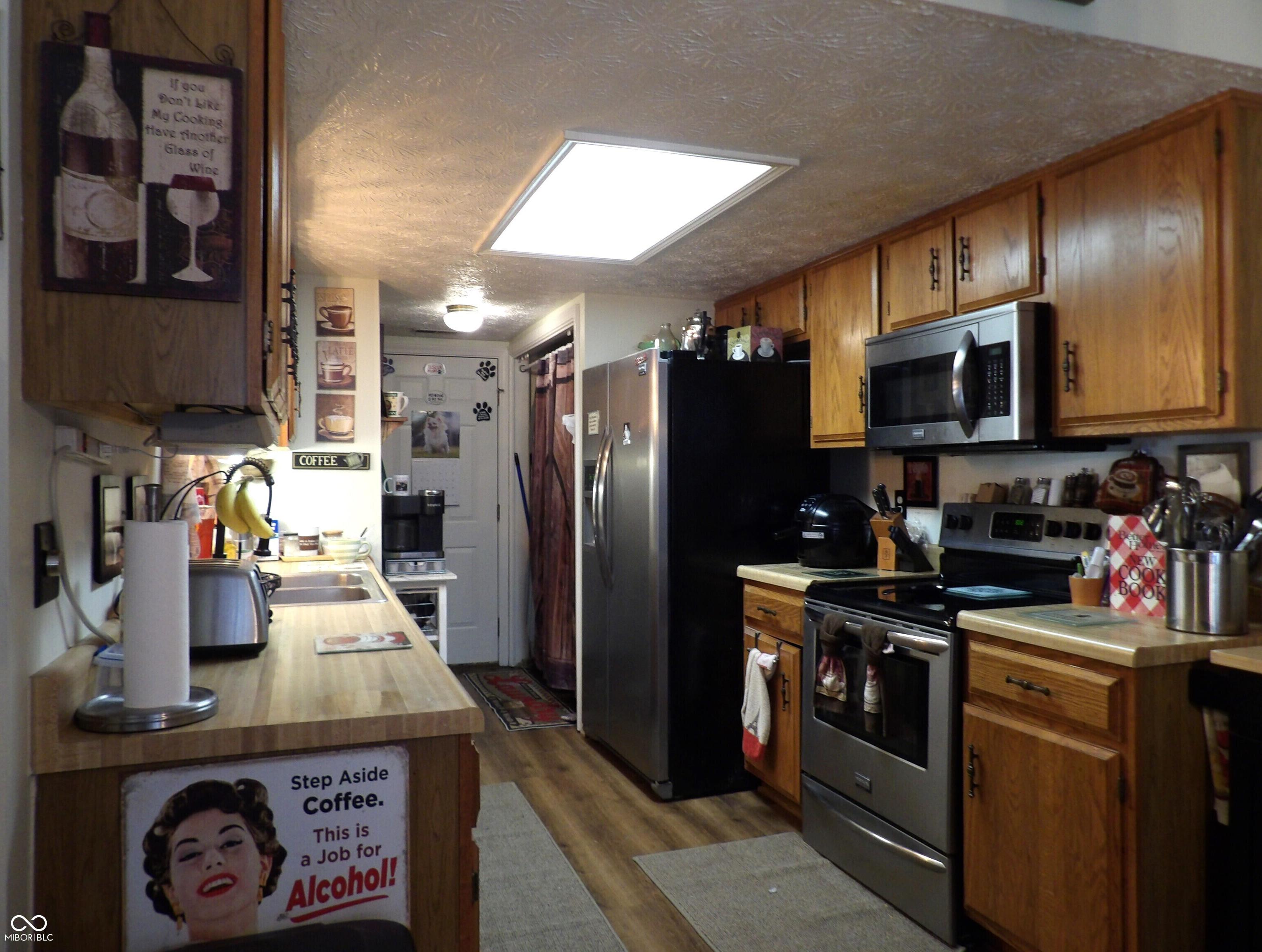 Photo #8