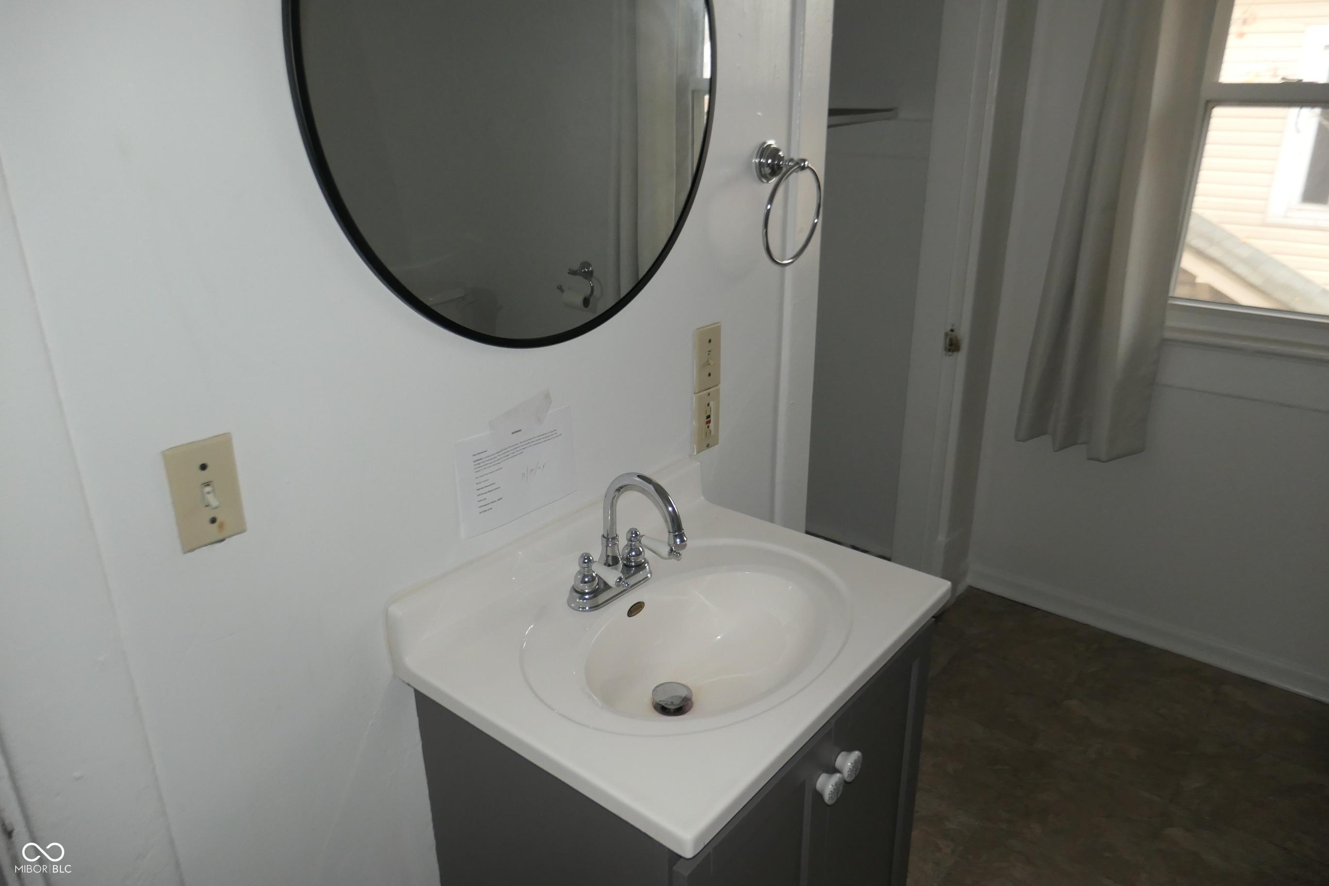 Photo #16