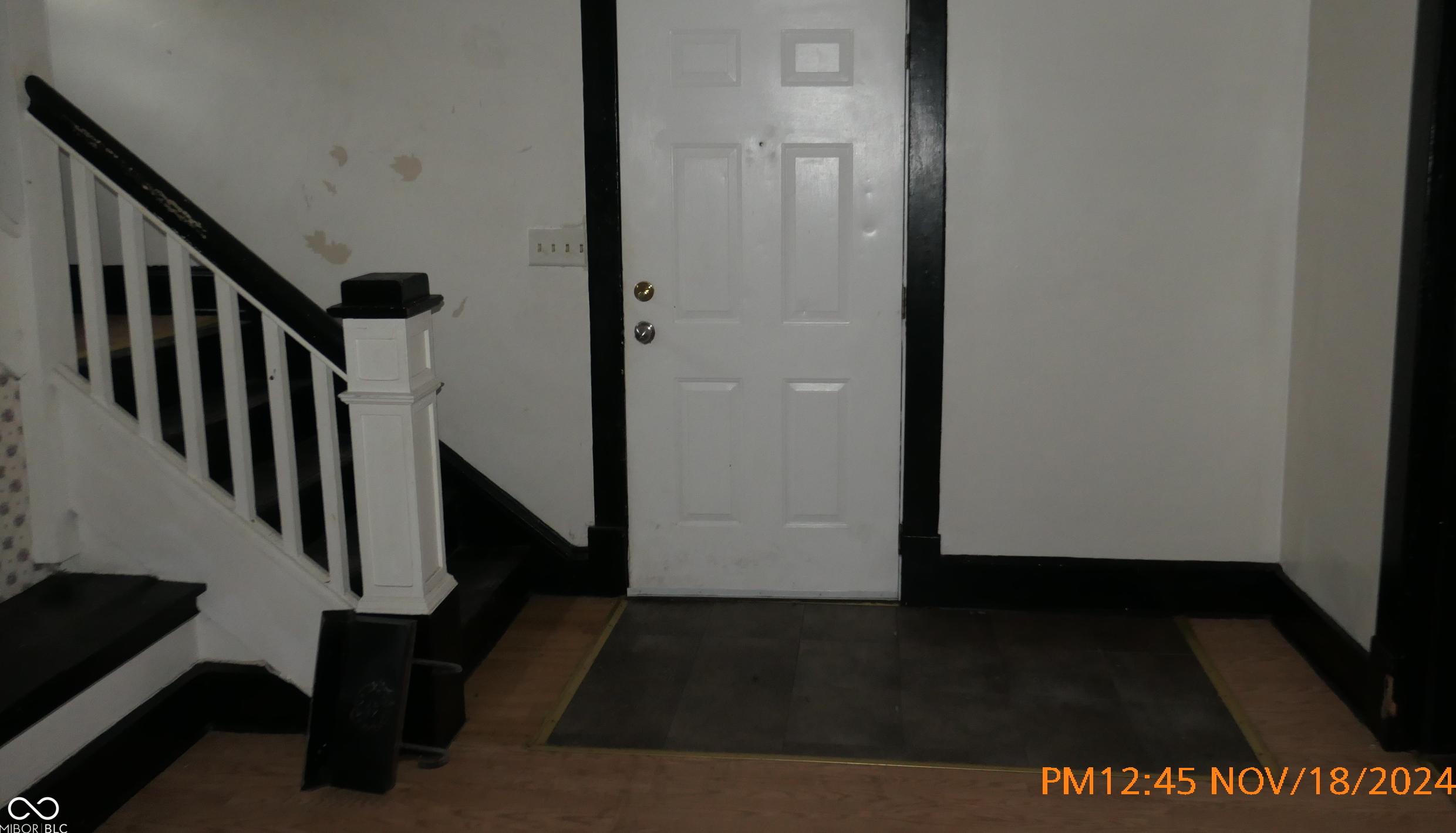 Photo #27