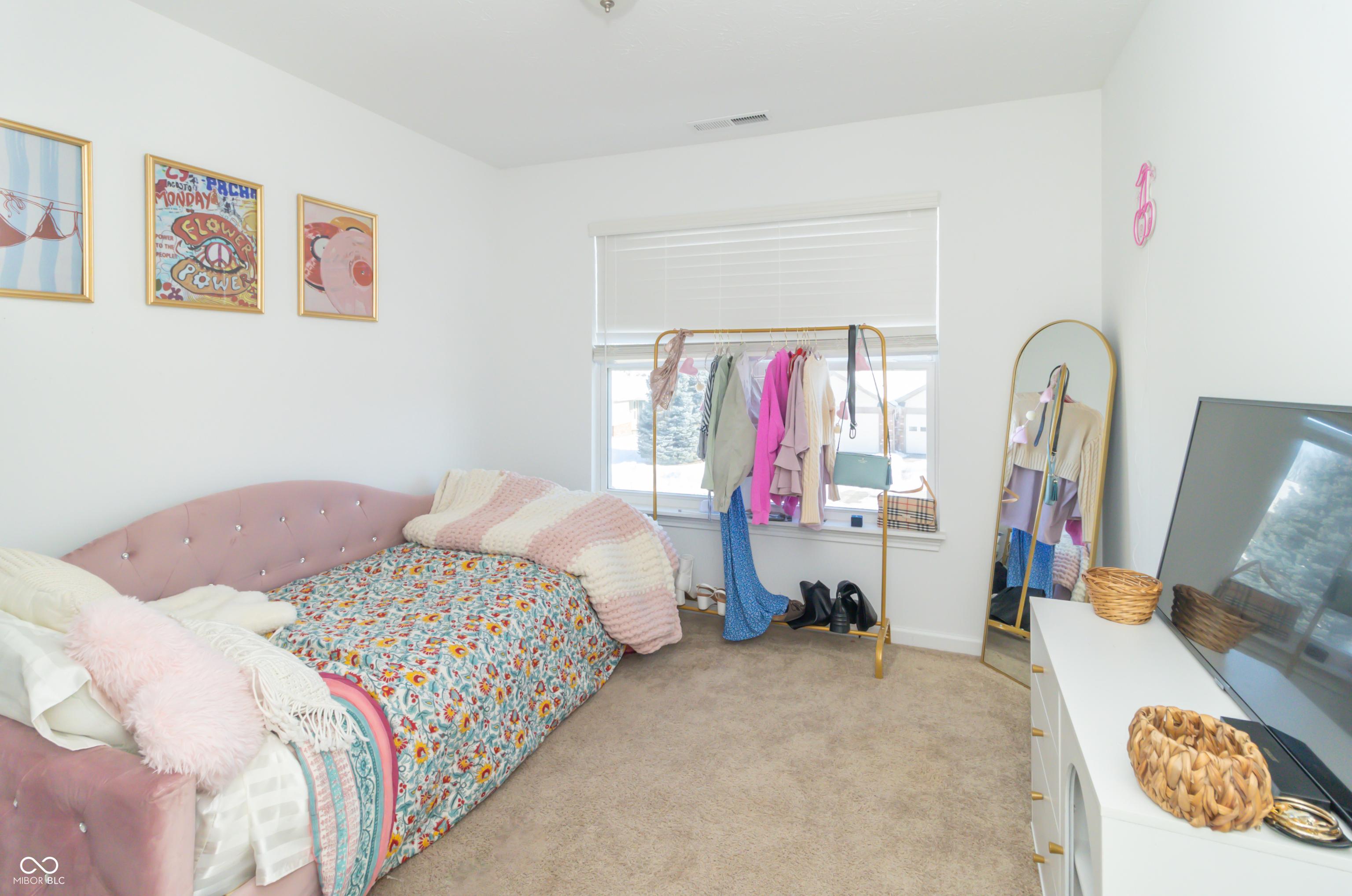 Photo #24