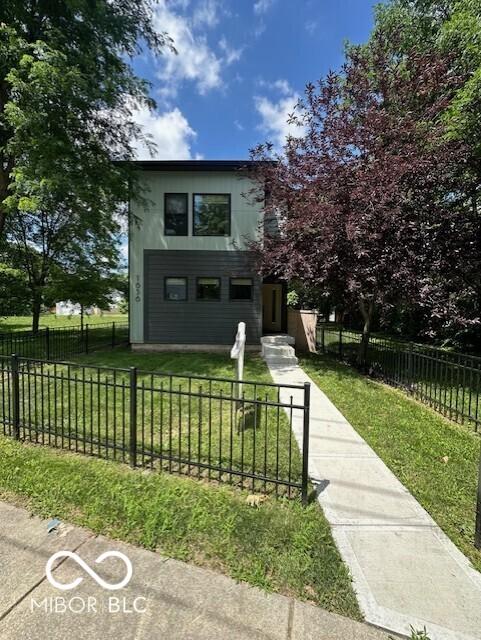Photo one of 1656 Roosevelt Ave Indianapolis IN 46218 | MLS 22017919