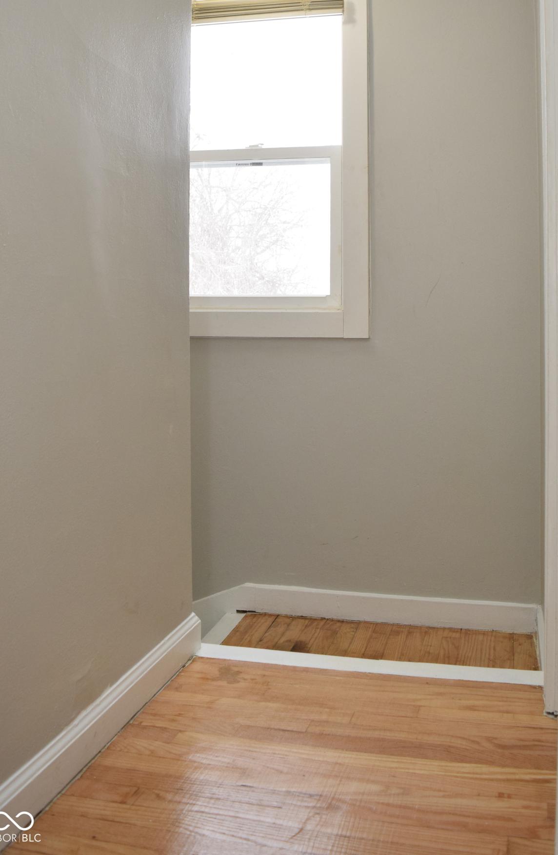 Photo #42