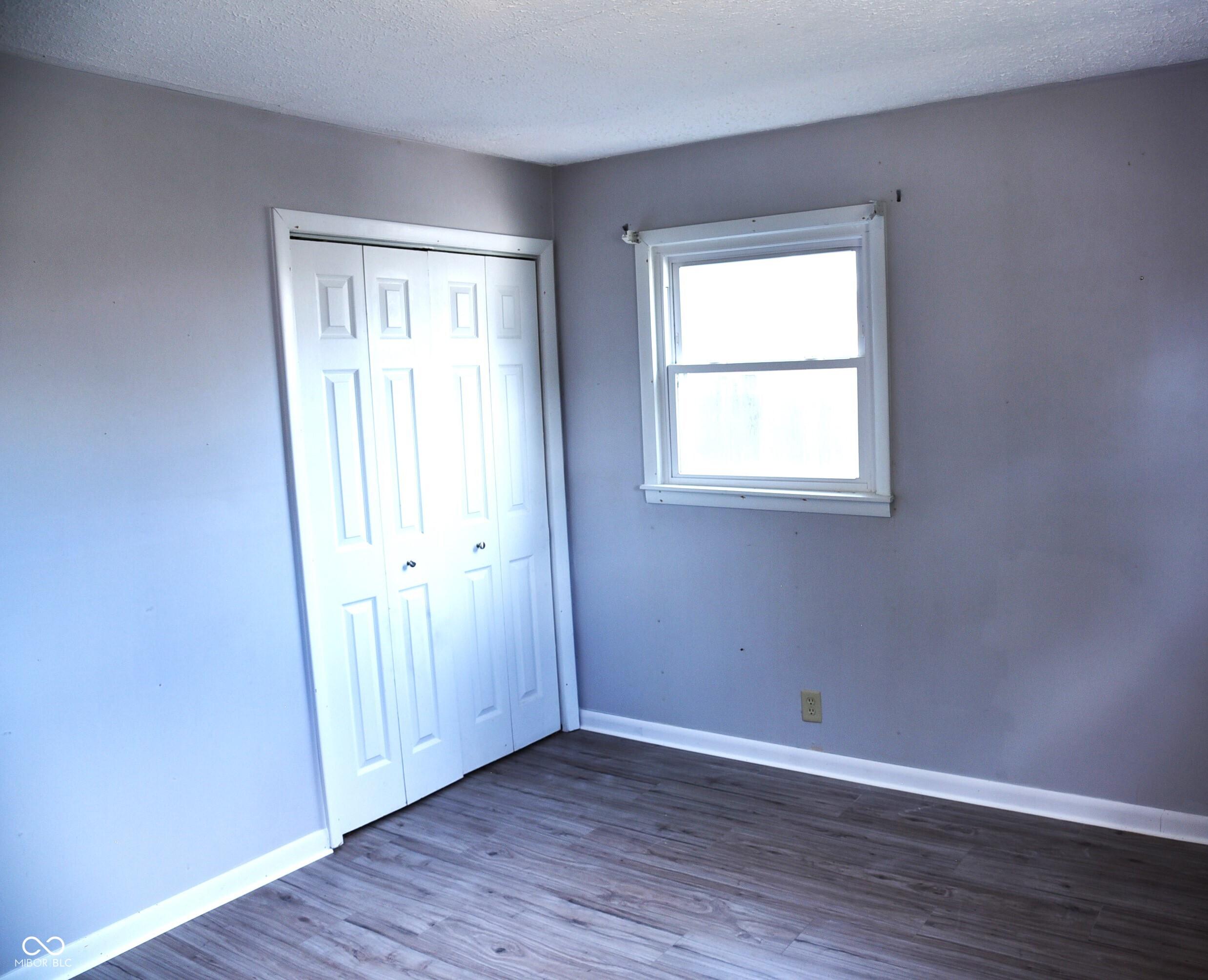 Photo #12