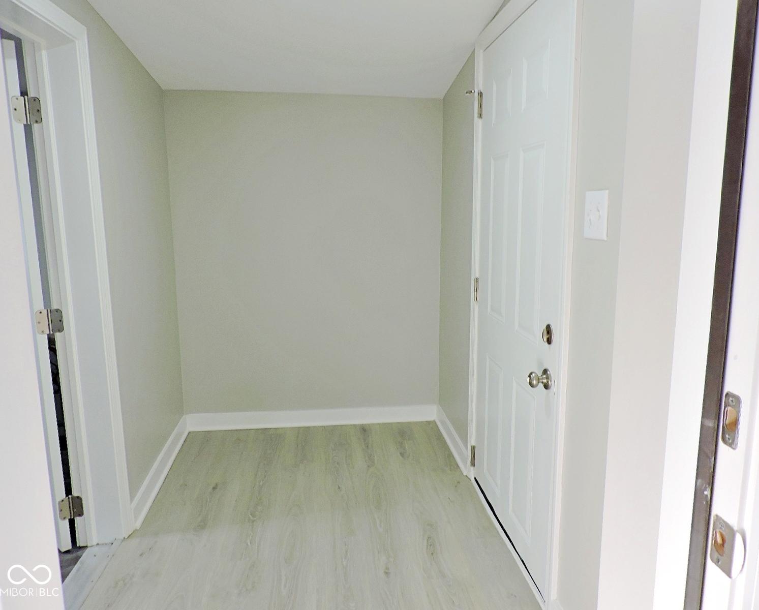 Photo #42