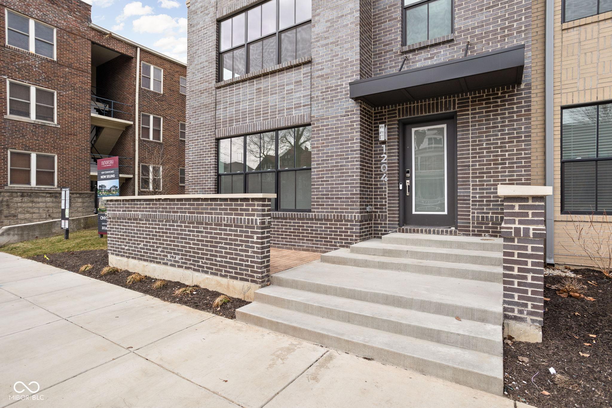 Photo one of 1234 Alabama St Indianapolis IN 46202 | MLS 22019015