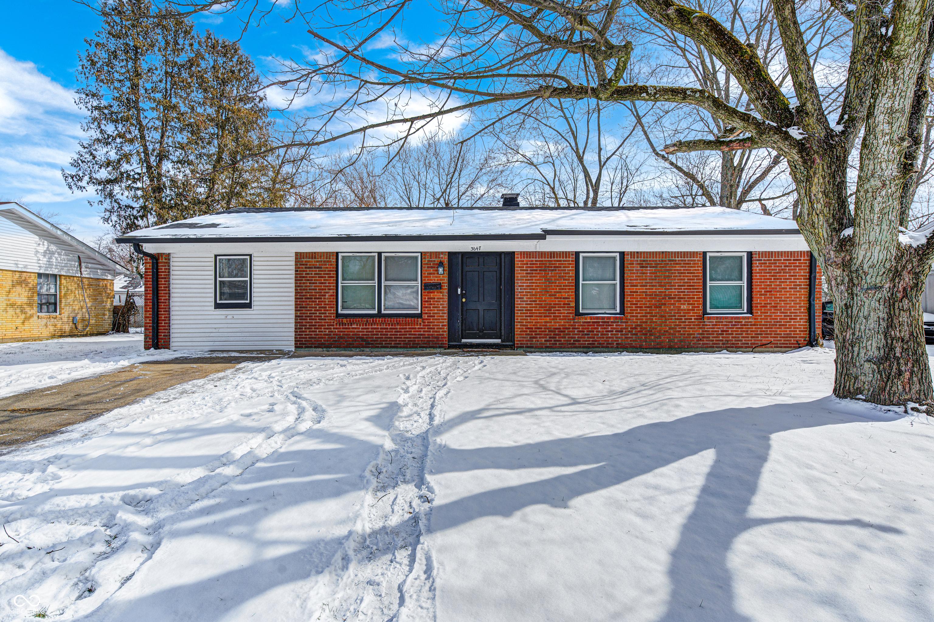 Photo one of 3647 Richelieu Rd Indianapolis IN 46226 | MLS 22019374