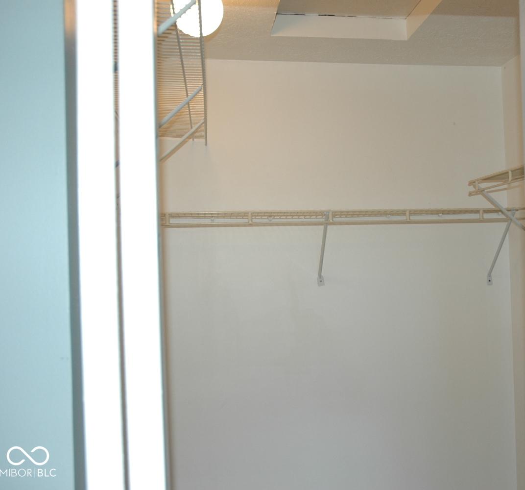 Photo #10