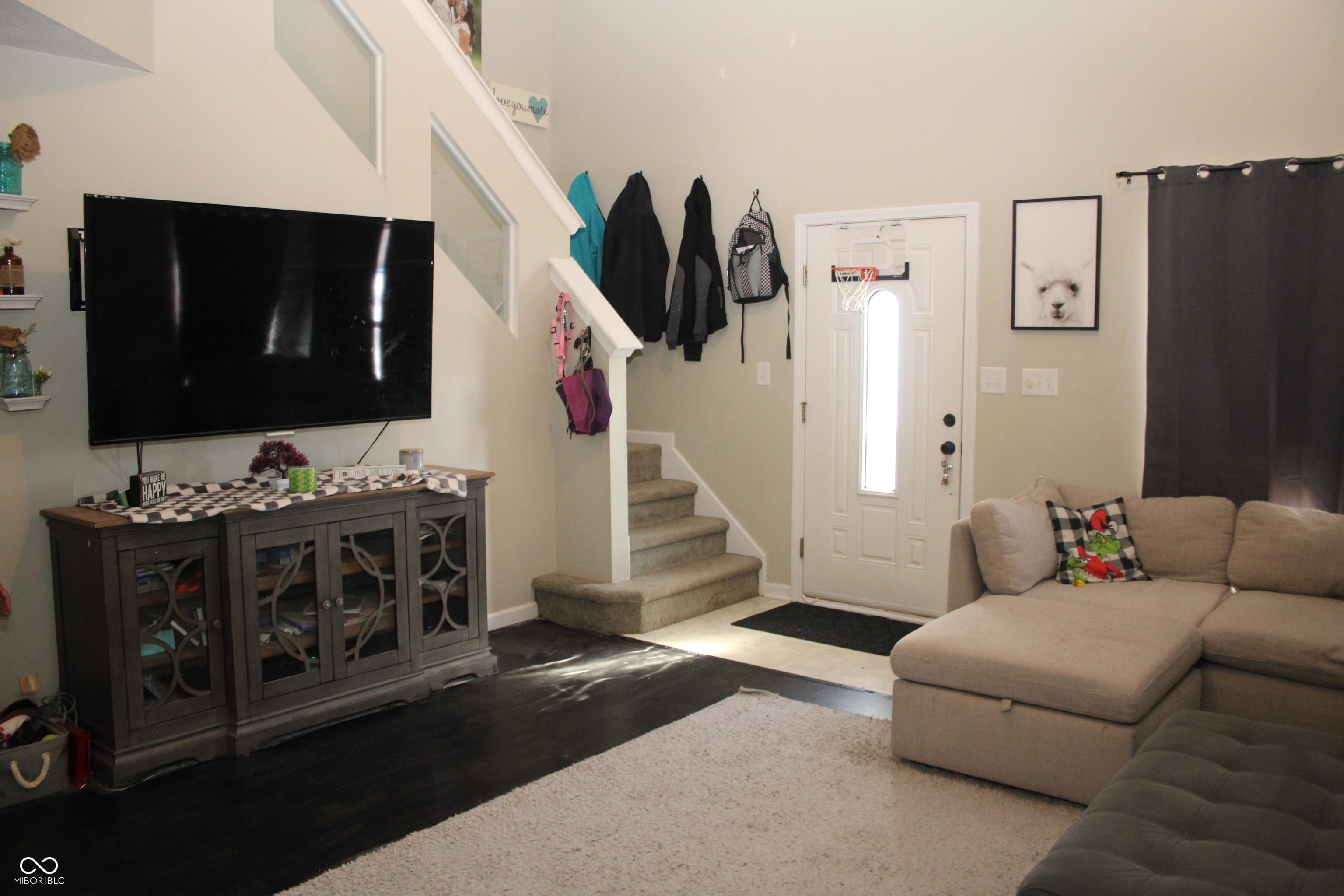 Photo #5