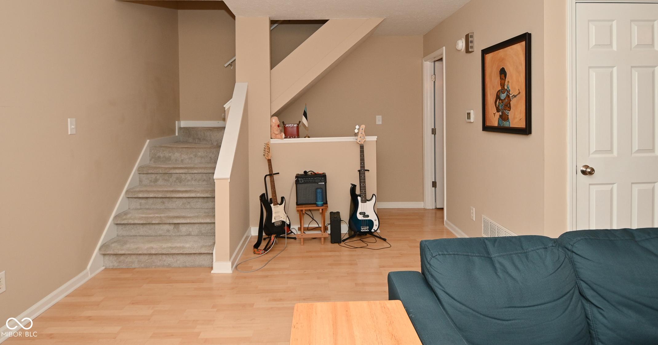 Photo #5