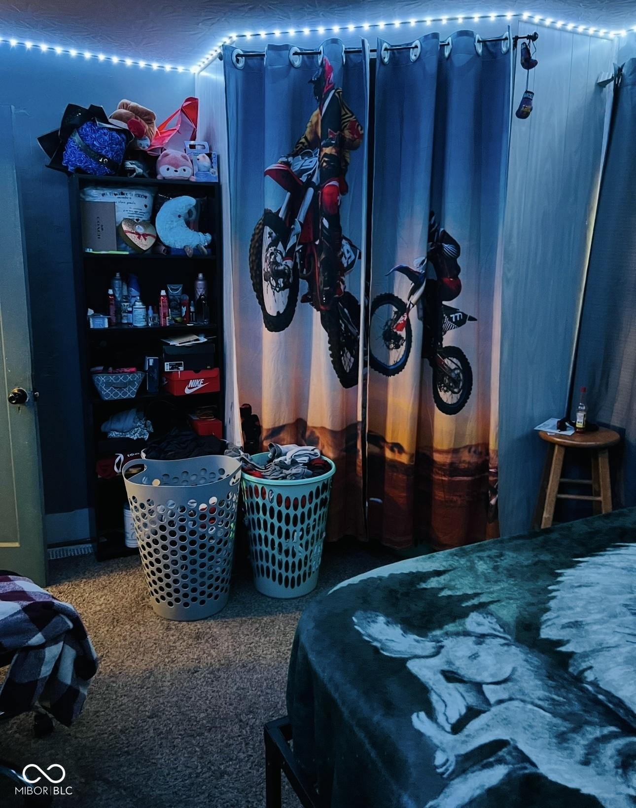 Photo #10