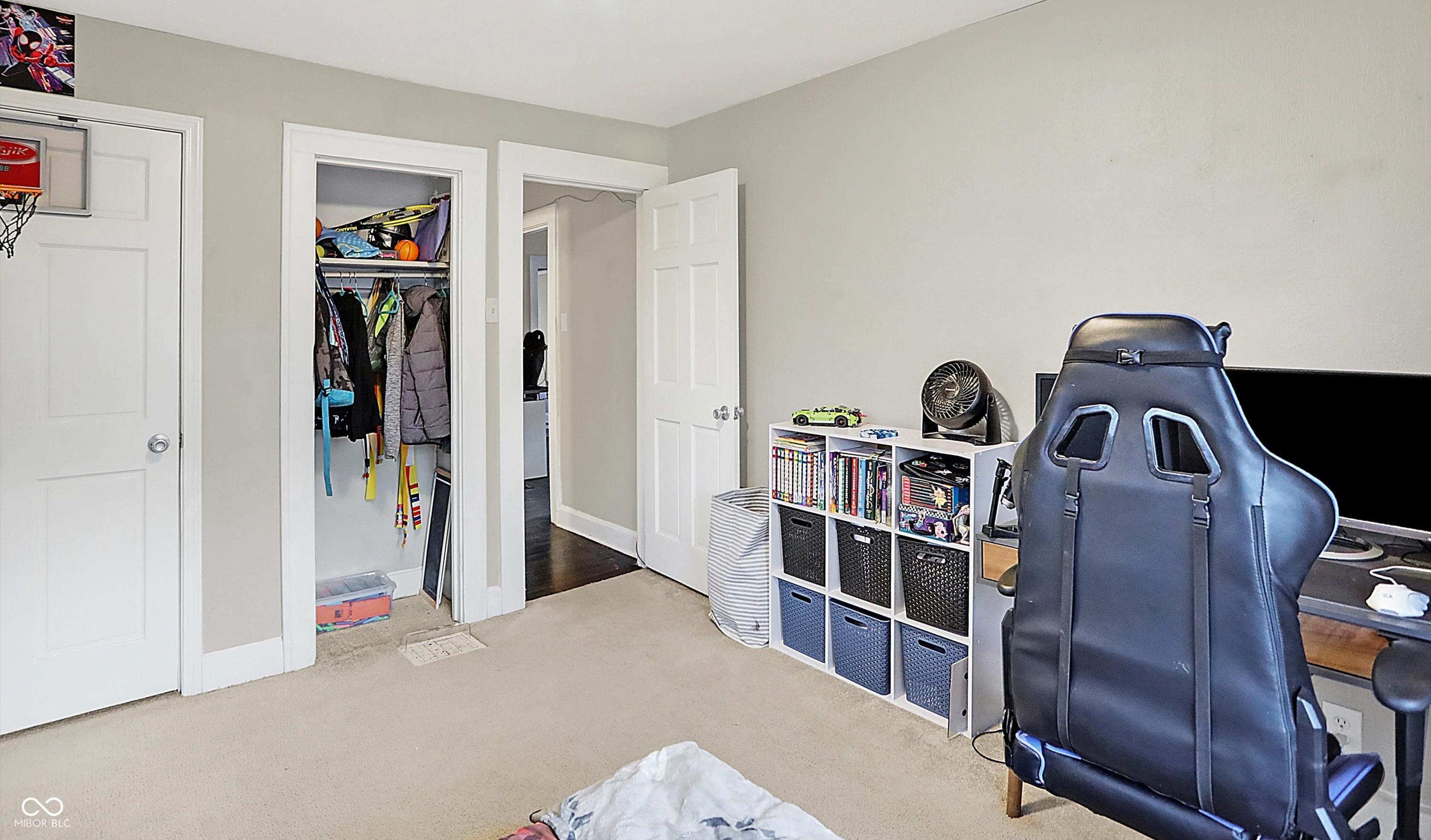 Photo #42