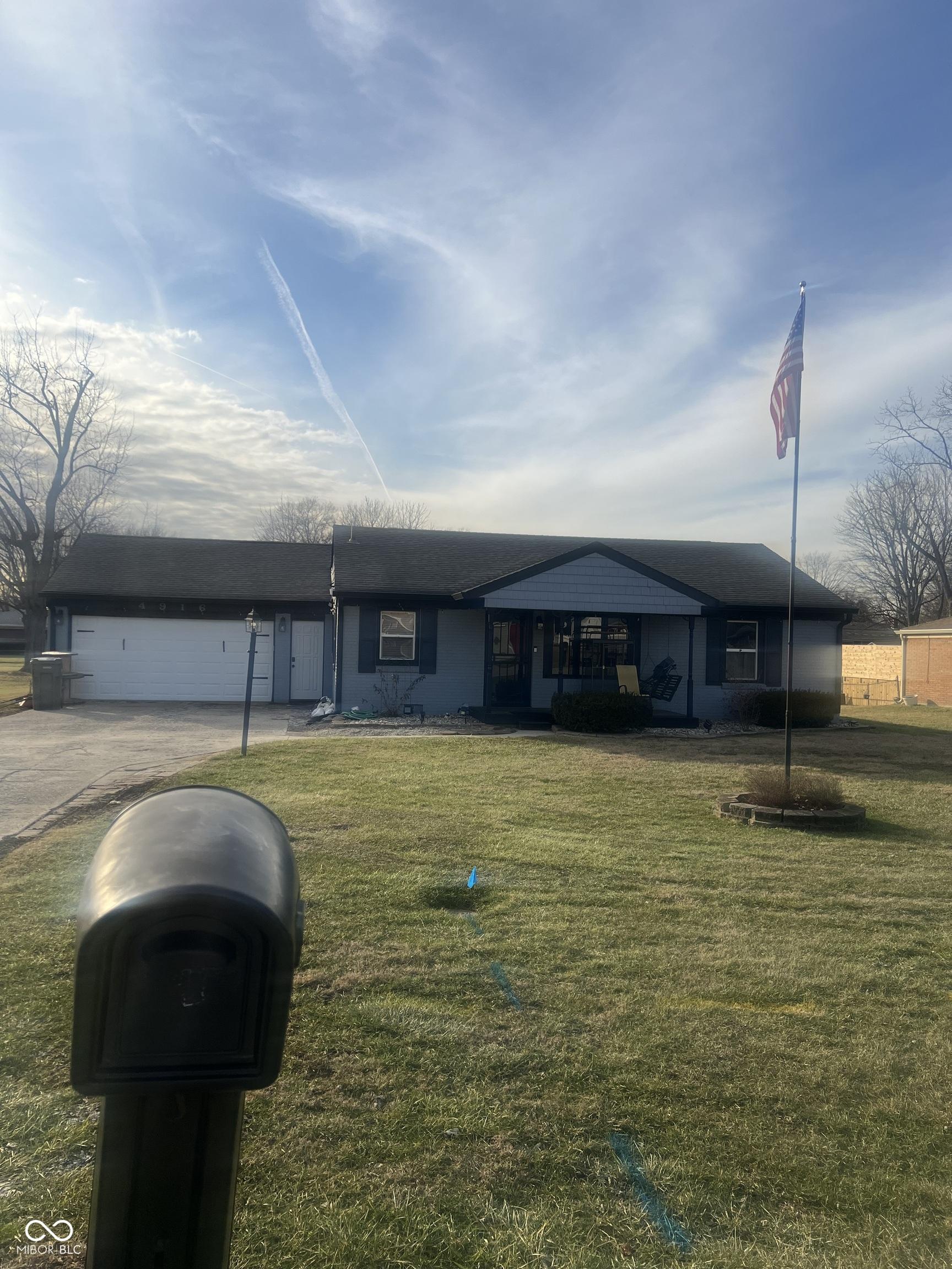 Photo one of 4916 Ingleside Ln Indianapolis IN 46227 | MLS 22021250