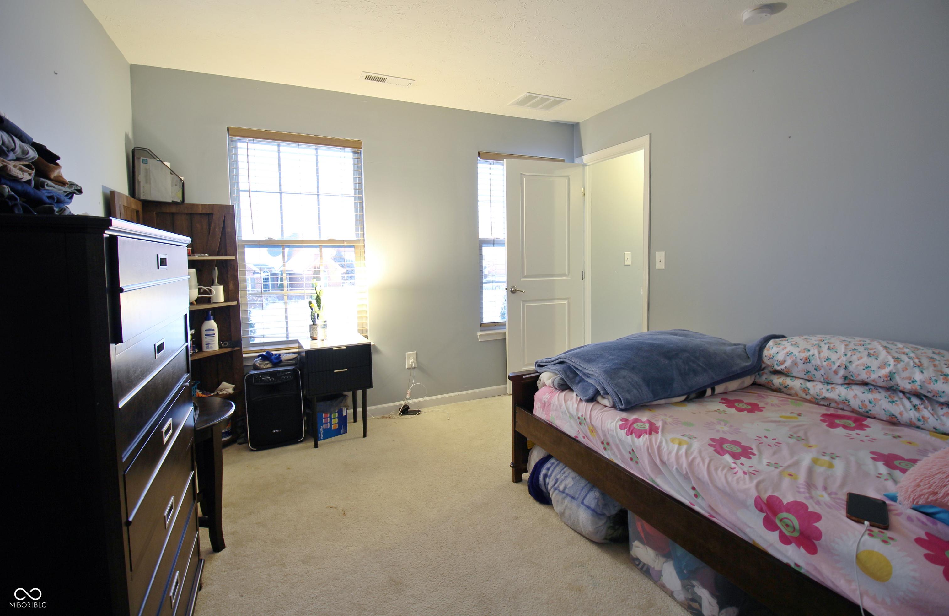Photo #34