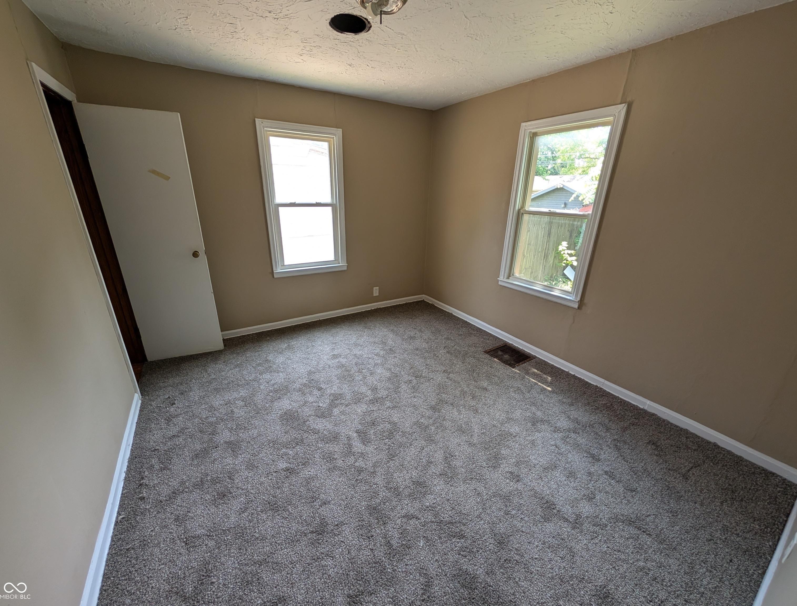 Photo #13