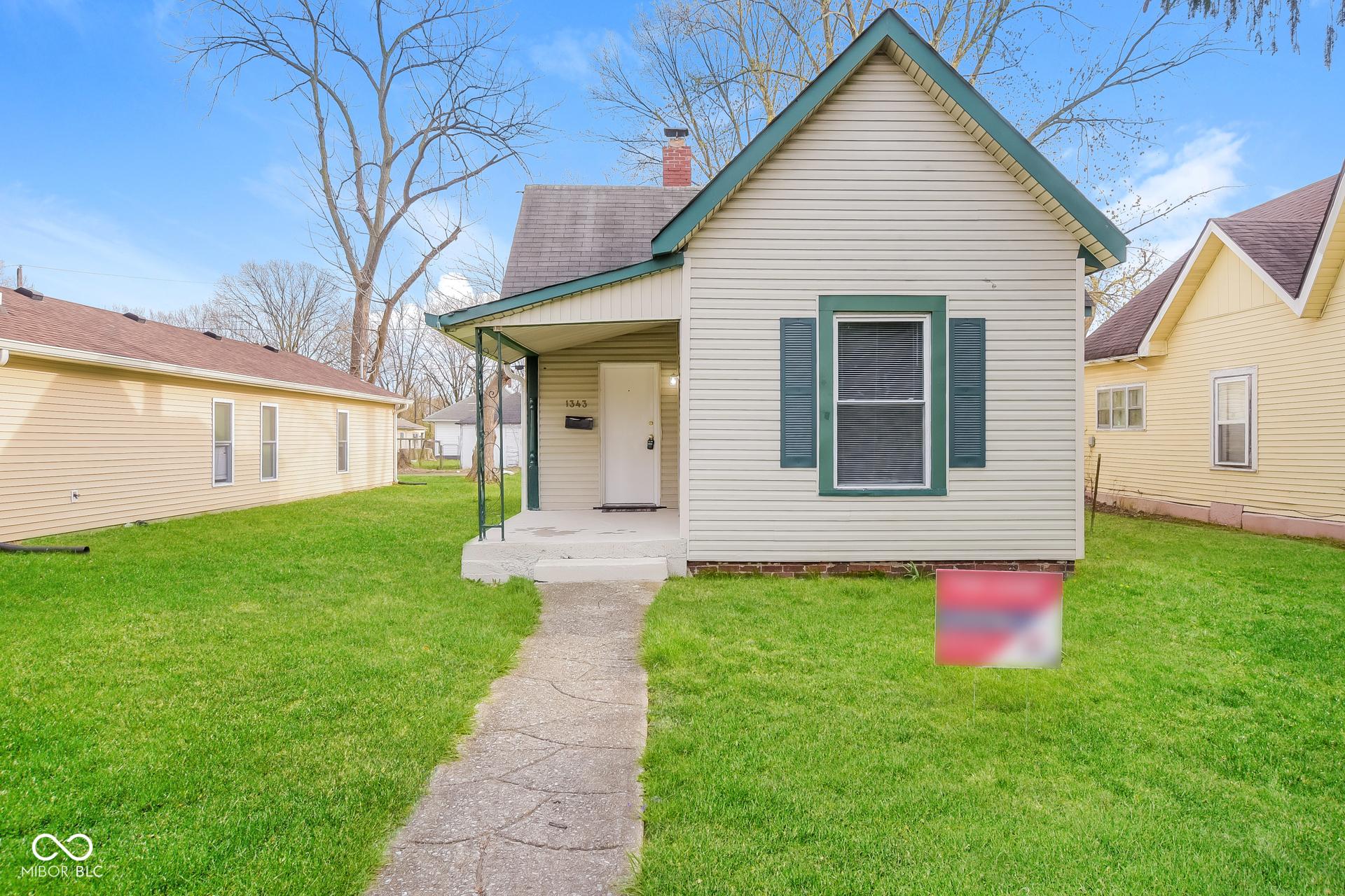 Photo one of 1343 Edgemont Ave Indianapolis IN 46208 | MLS 22021862