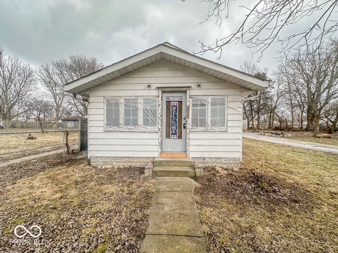 Photo one of 3049 Foltz St Indianapolis IN 46241 | MLS 22022547