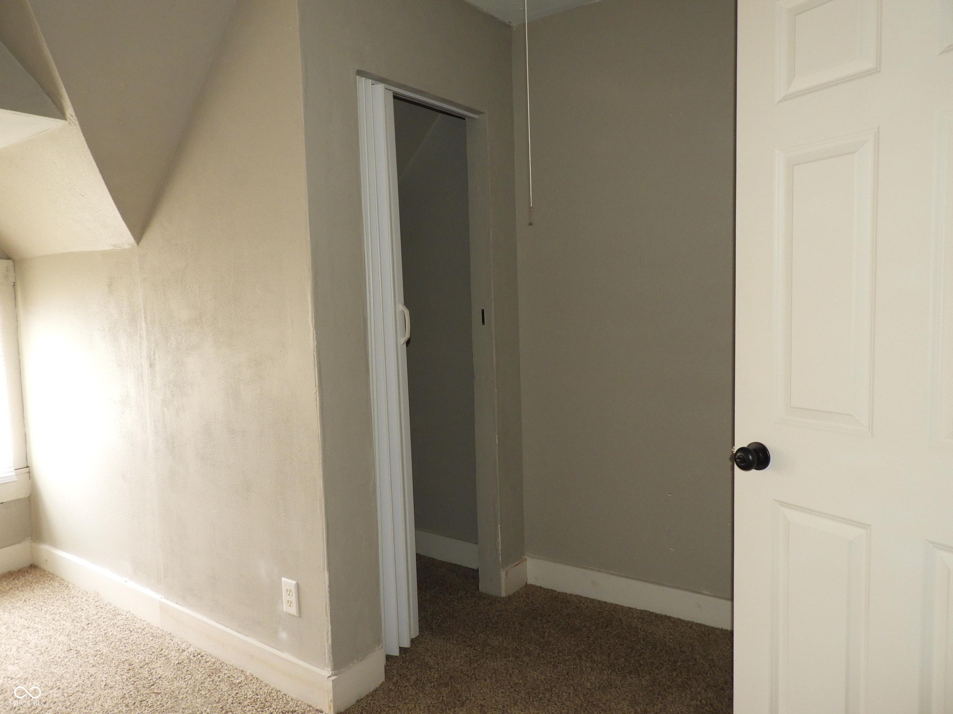 Photo #15