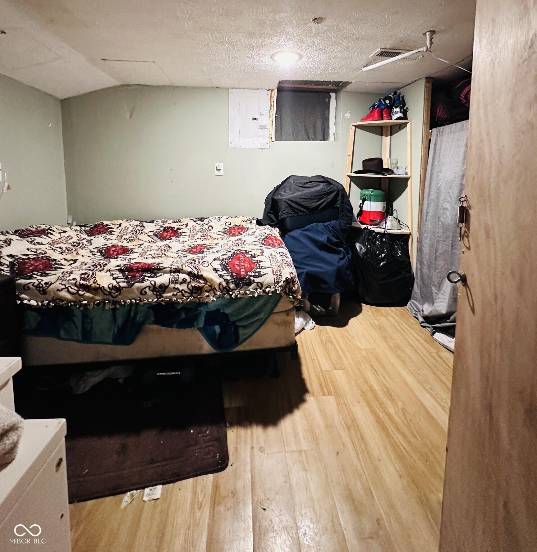 Photo #35