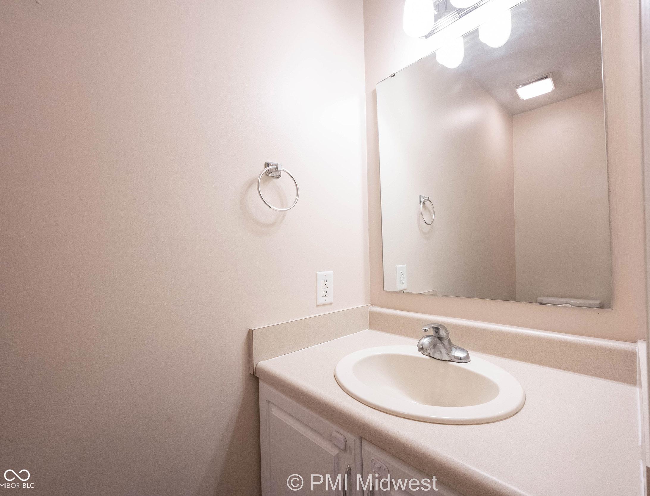Photo #24