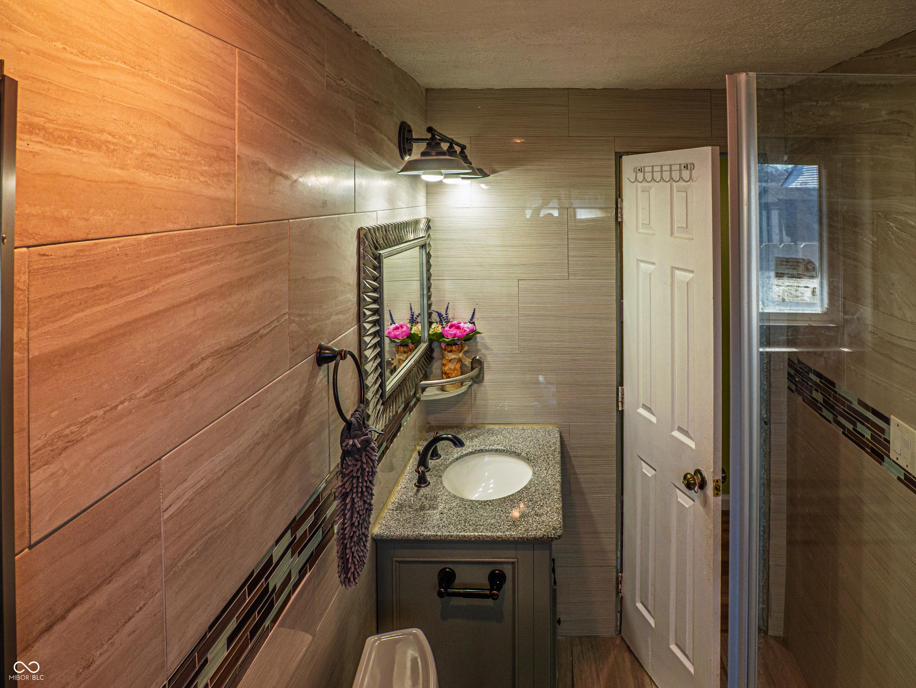 Photo #19