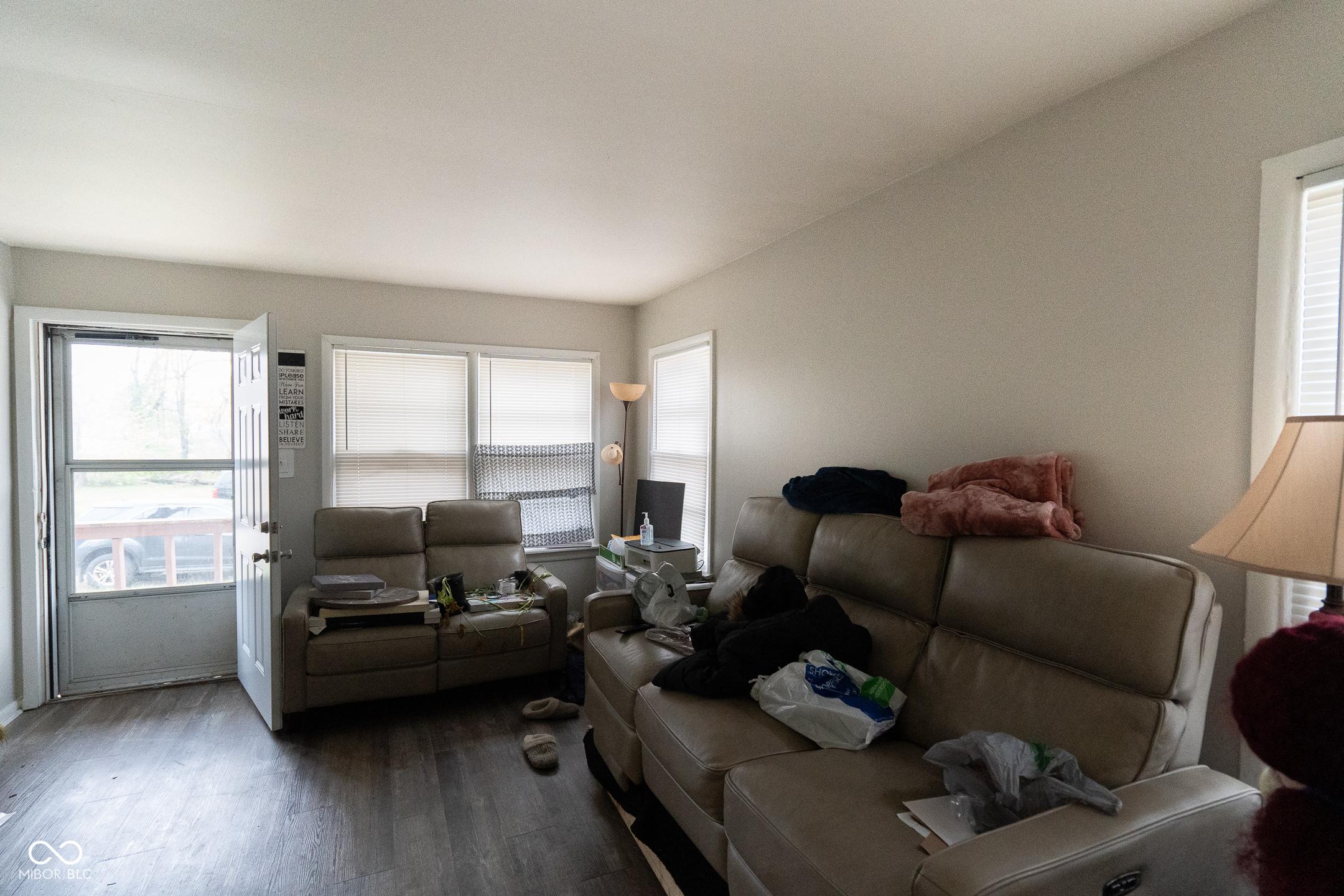 Photo #2