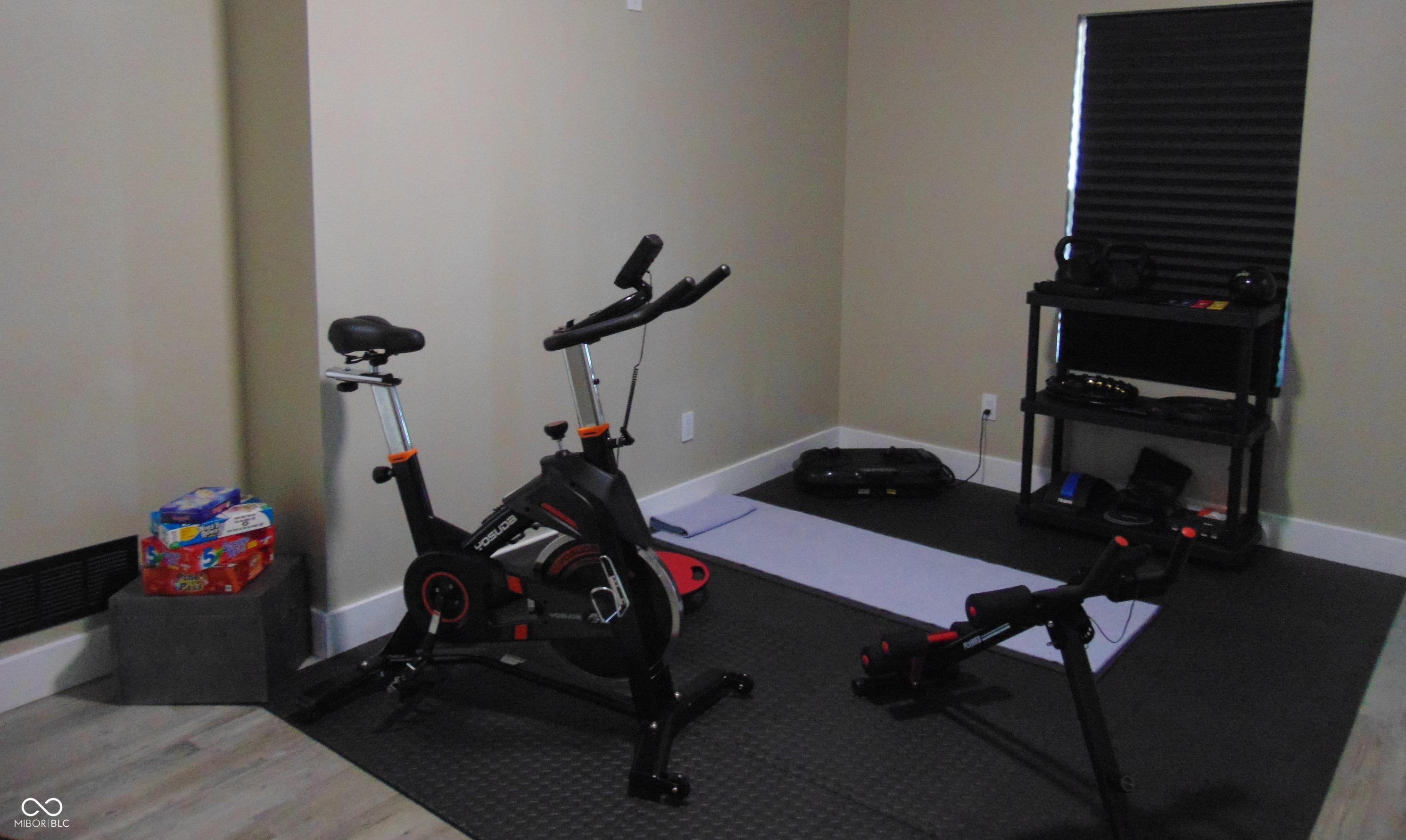 Photo #33