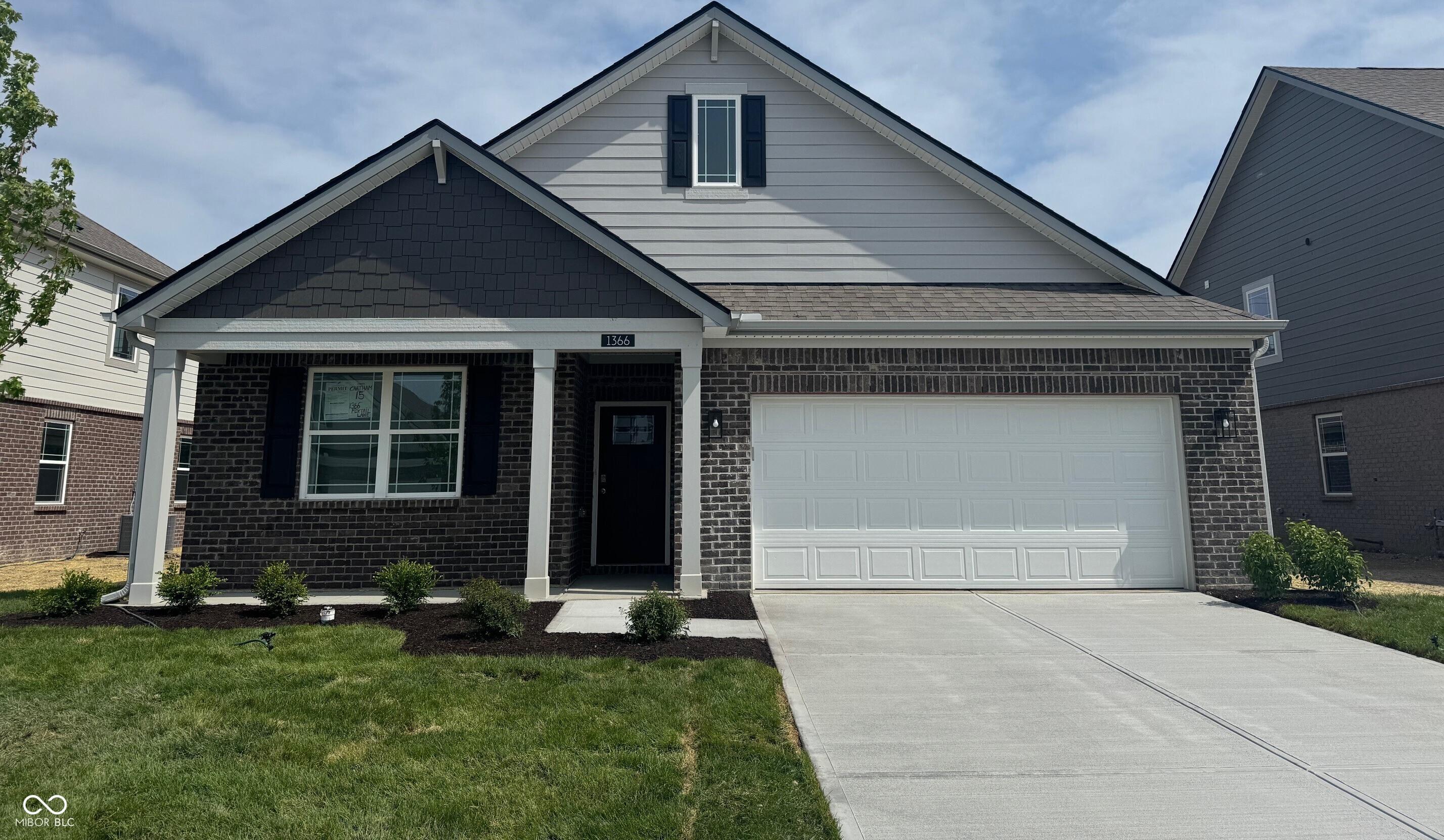 Photo one of 1366 Foxtail Ln Greenwood IN 46143 | MLS 22025156