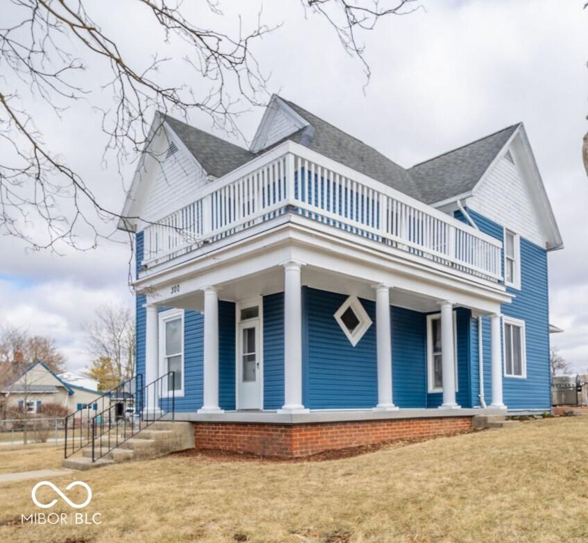 Photo one of 300 E North Main St Summitville IN 46070 | MLS 22025369
