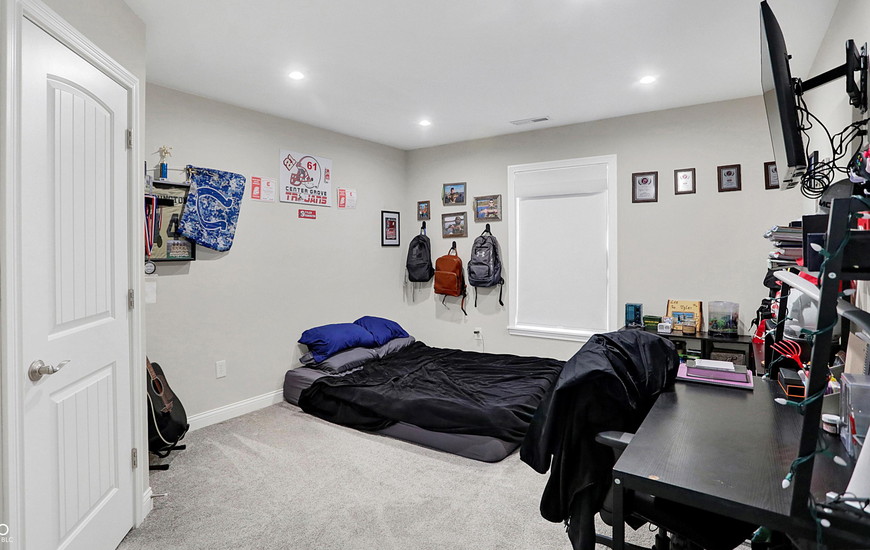 Photo #54