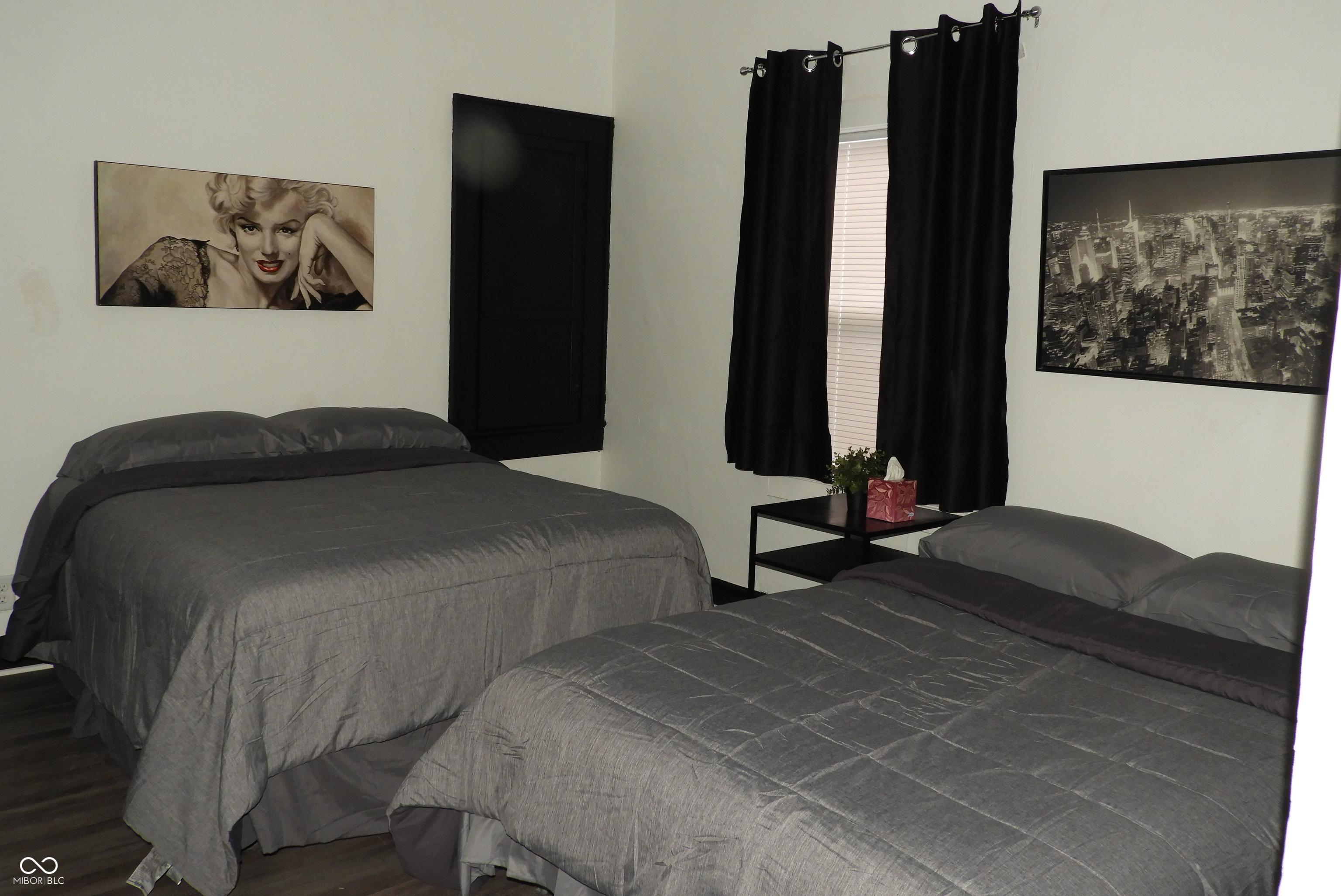 Photo #6