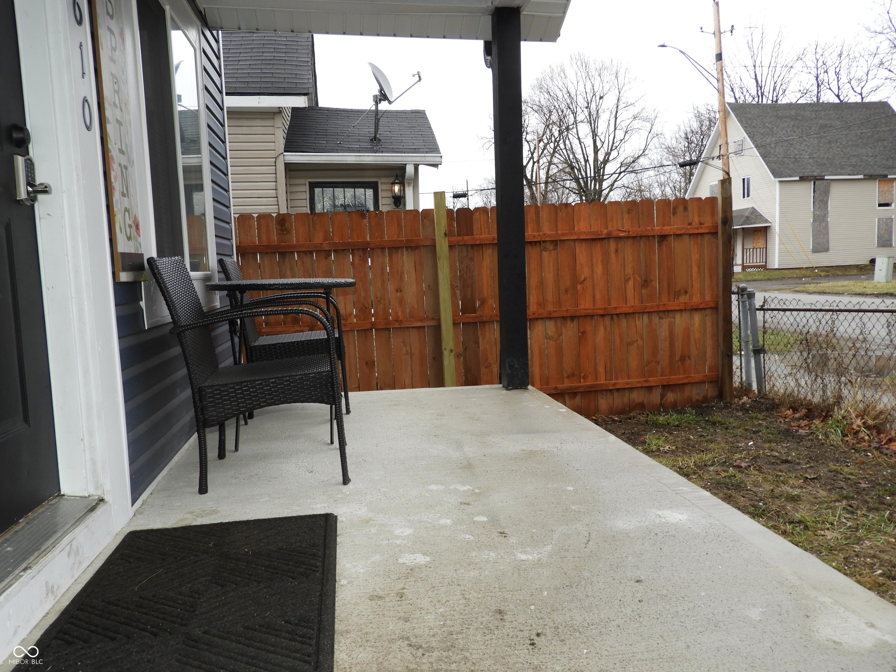 Photo #12