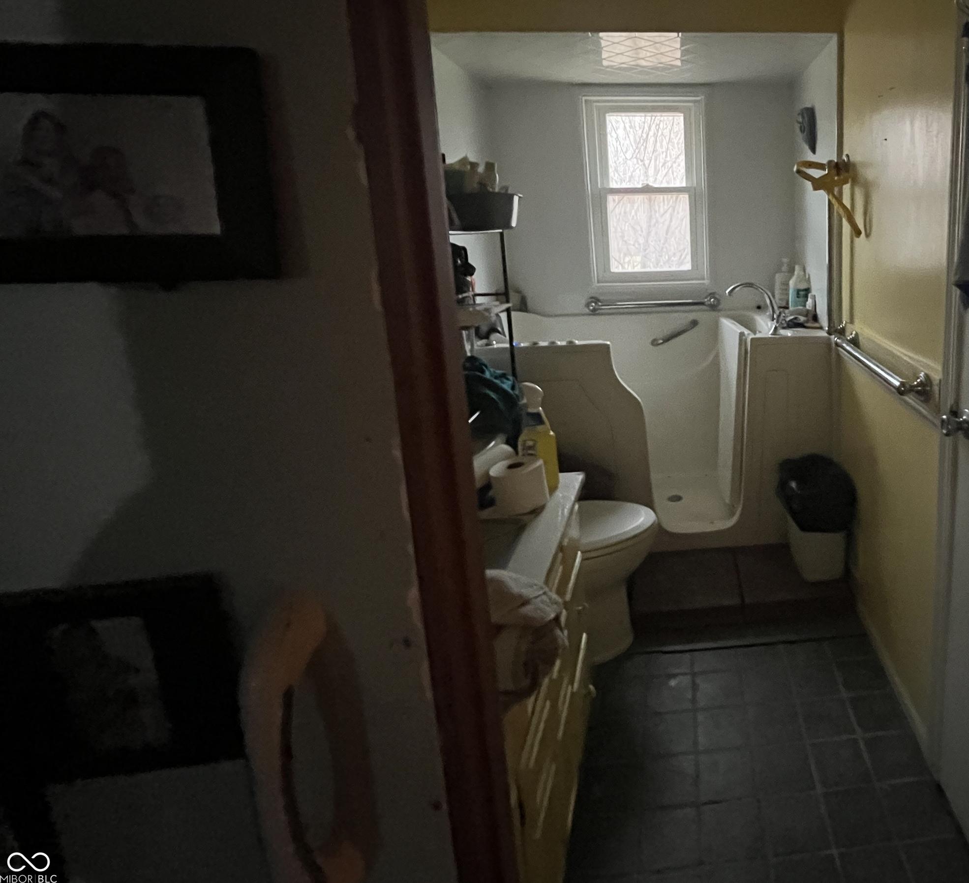 Photo #6