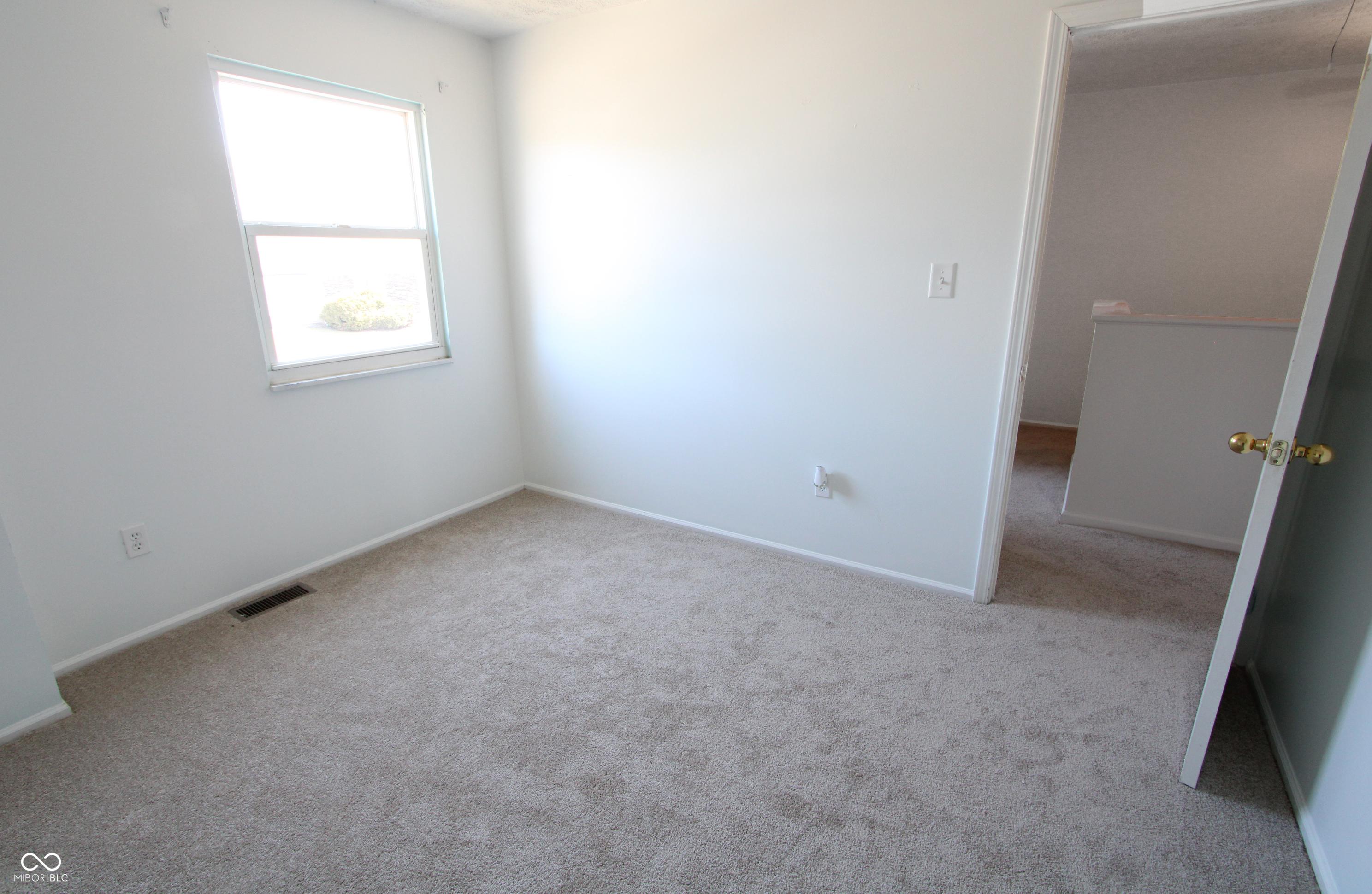 Photo #21