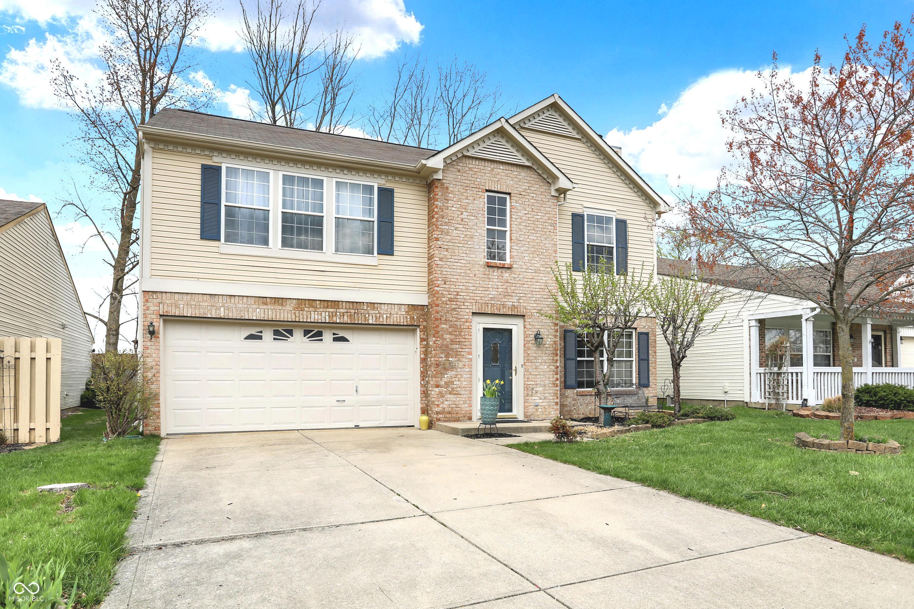 Photo one of 9243 Crossing Dr Fishers IN 46037 | MLS 22026206
