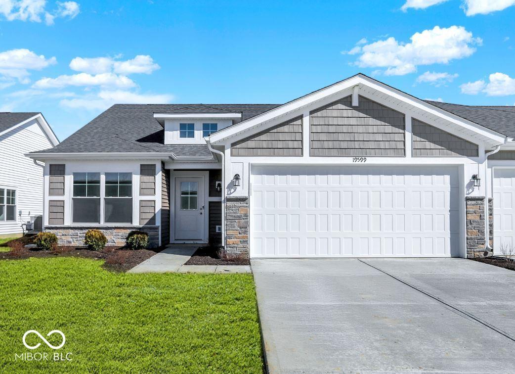 Photo one of 19599 Atwater Ave Sheridan IN 46069 | MLS 22026356