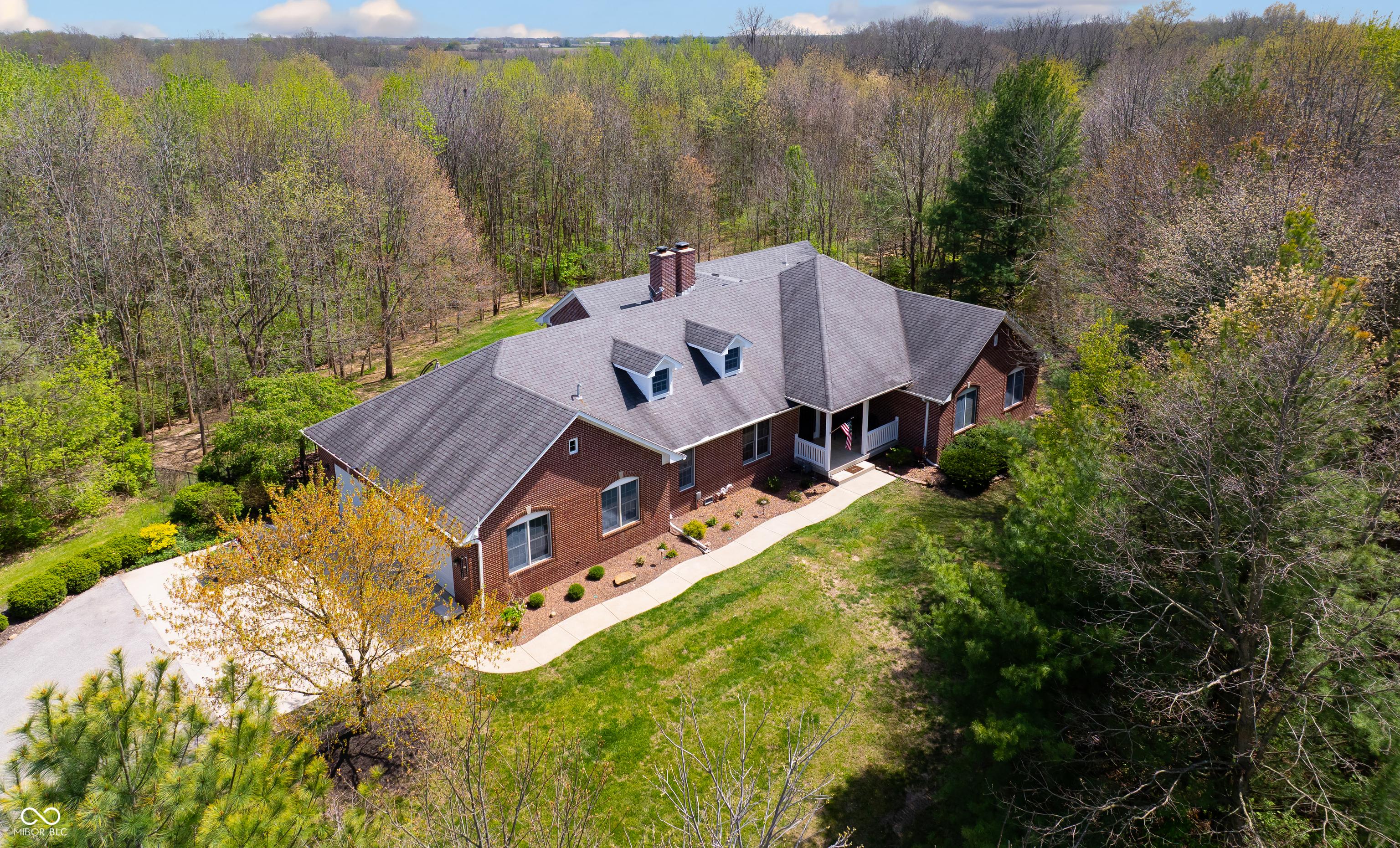 Photo one of 4491 N 75 W Franklin IN 46184 | MLS 22026801