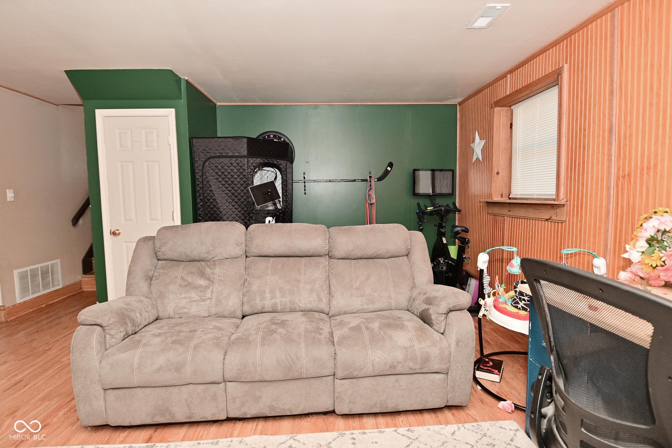 Photo #32