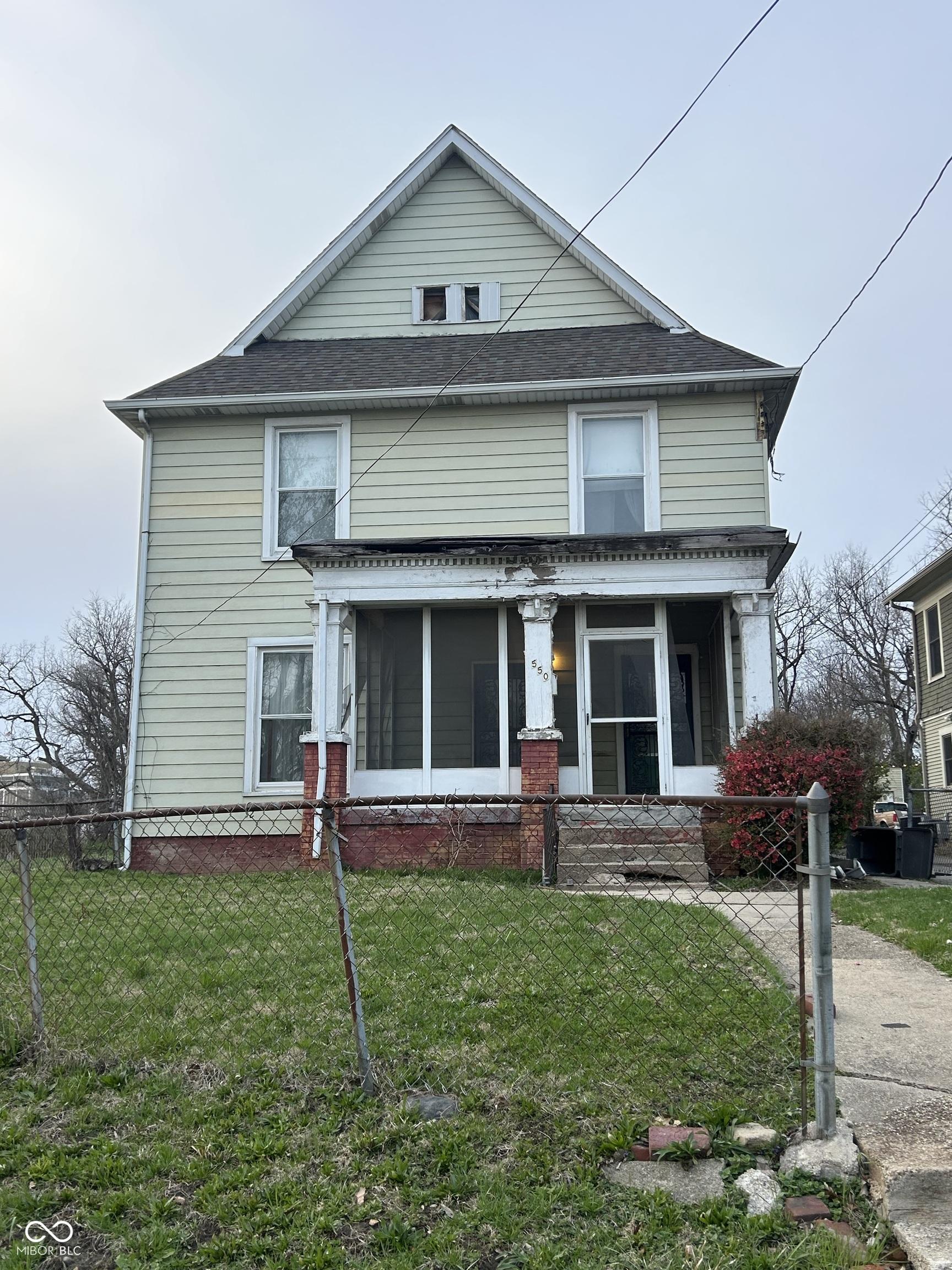 Photo one of 550 Sutherland Ave Indianapolis IN 46205 | MLS 22027060