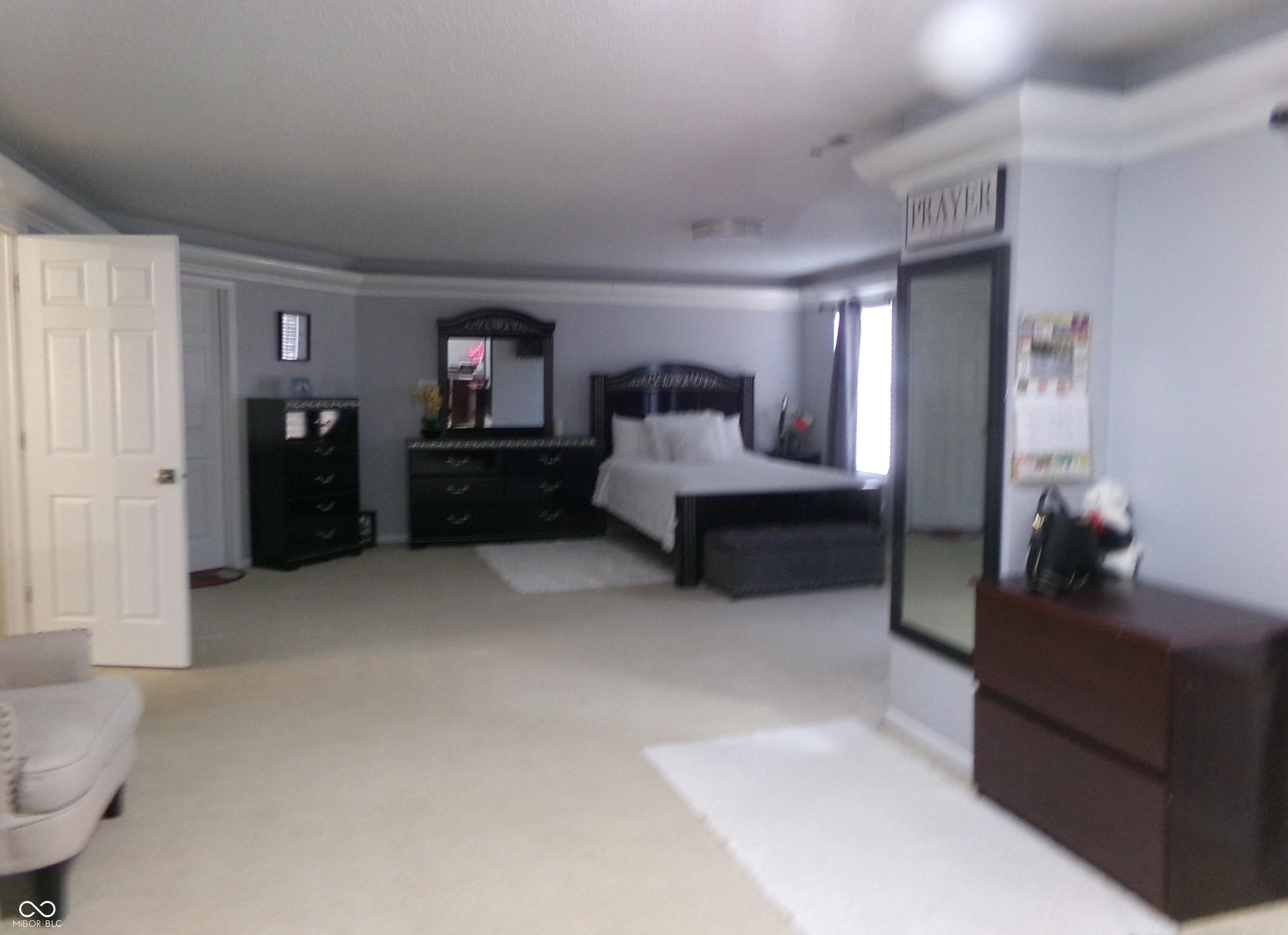 Photo #15