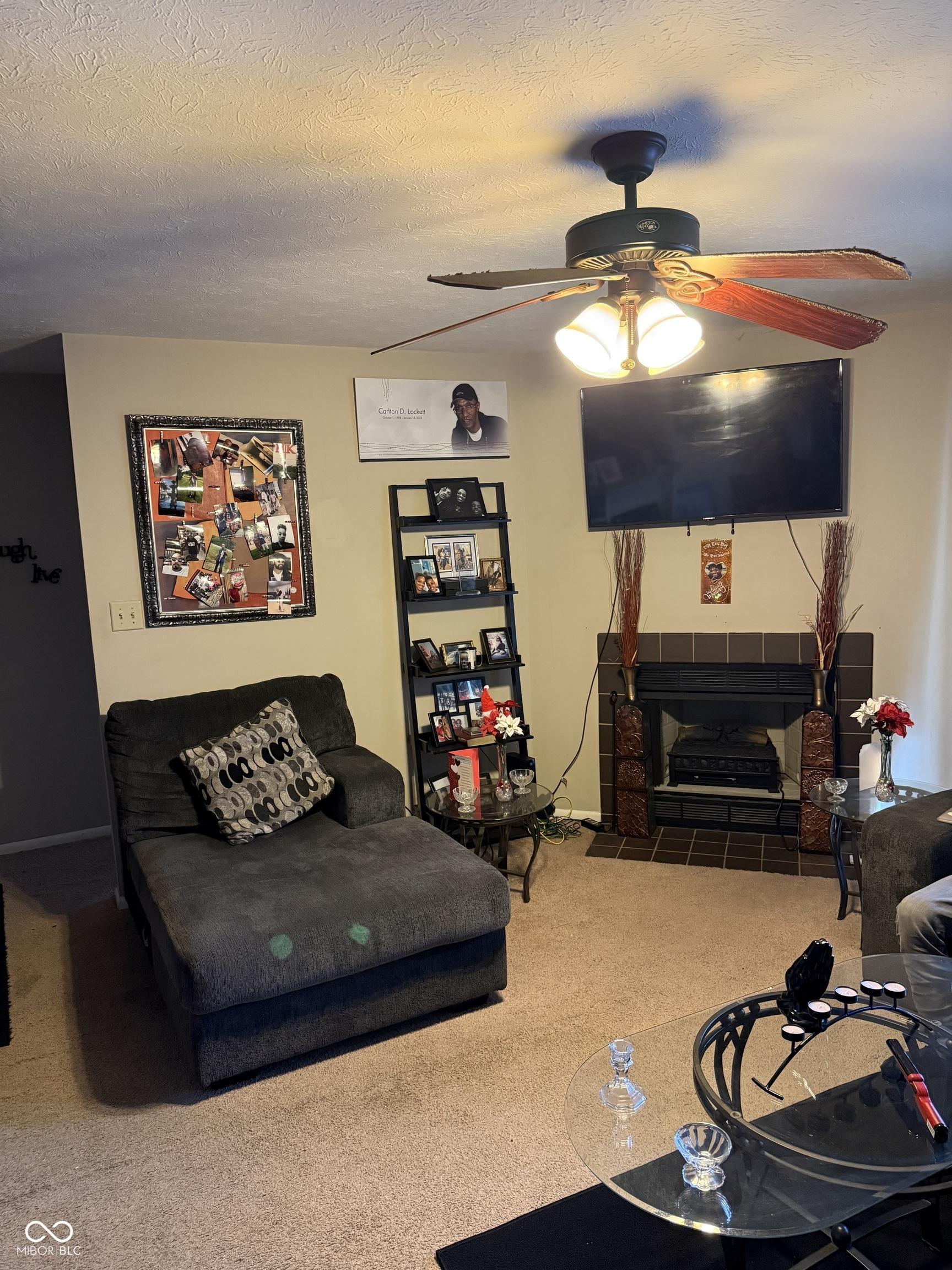 Photo #3