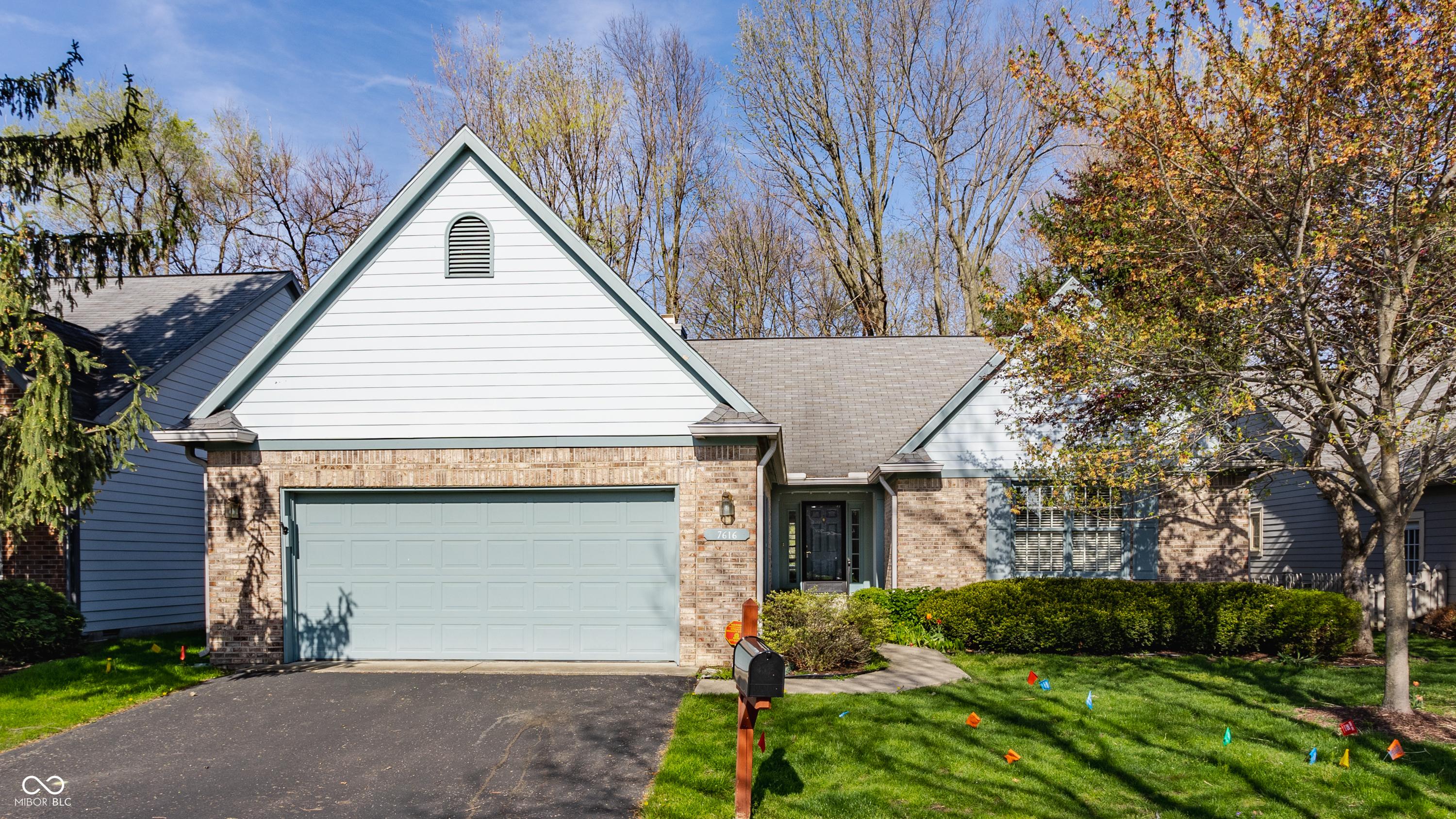 Photo one of 7616 Newport Bay E Dr Indianapolis IN 46240 | MLS 22028476