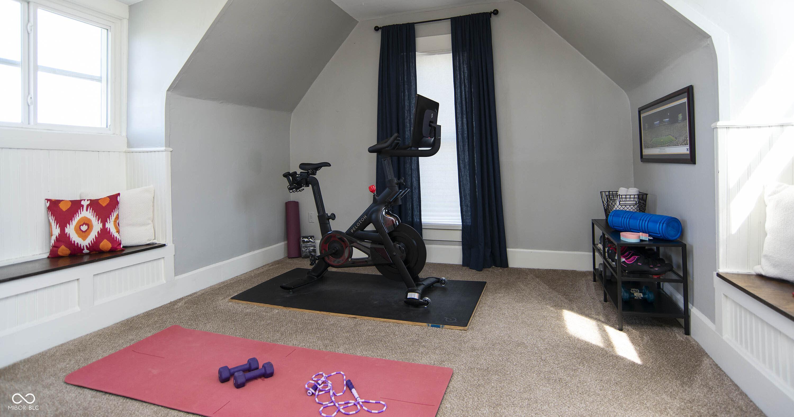 Photo #32