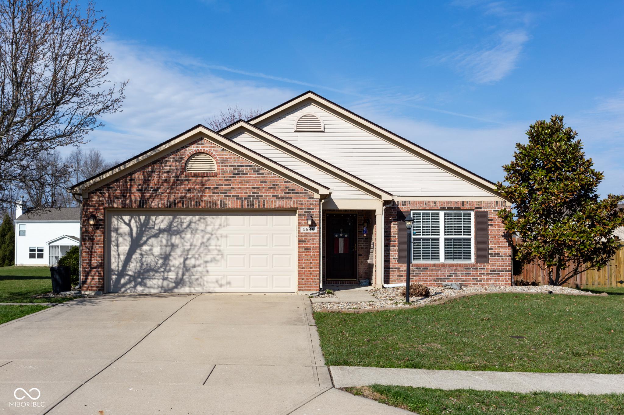 Photo one of 5846 Edgewood Trace Blvd Indianapolis IN 46239 | MLS 22029010