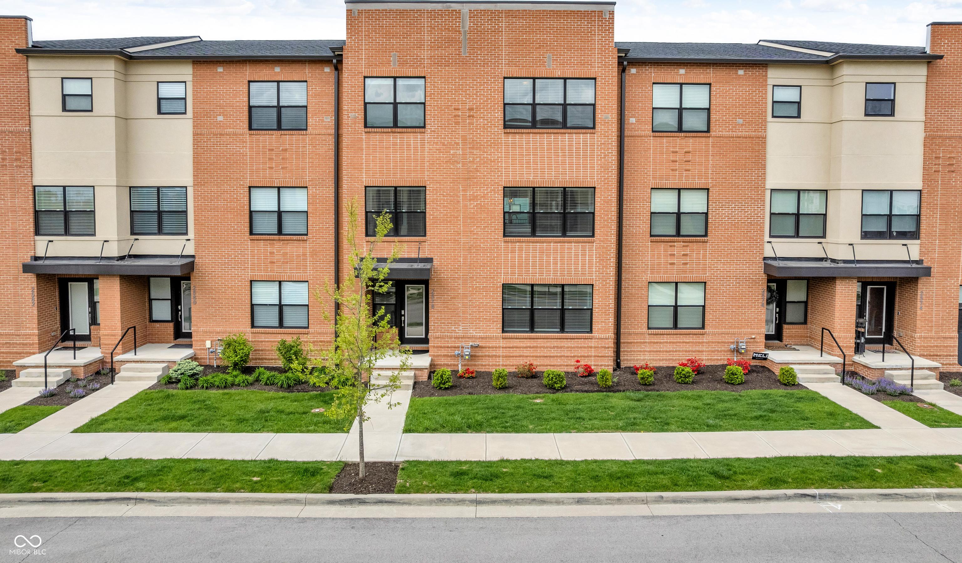 Photo one of 2578 Filson St Carmel IN 46032 | MLS 22029351